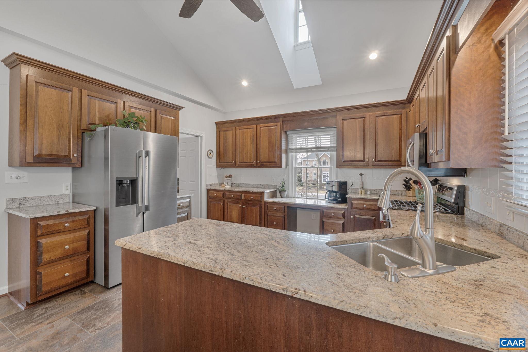 PELHAM VILLAGE - Residential