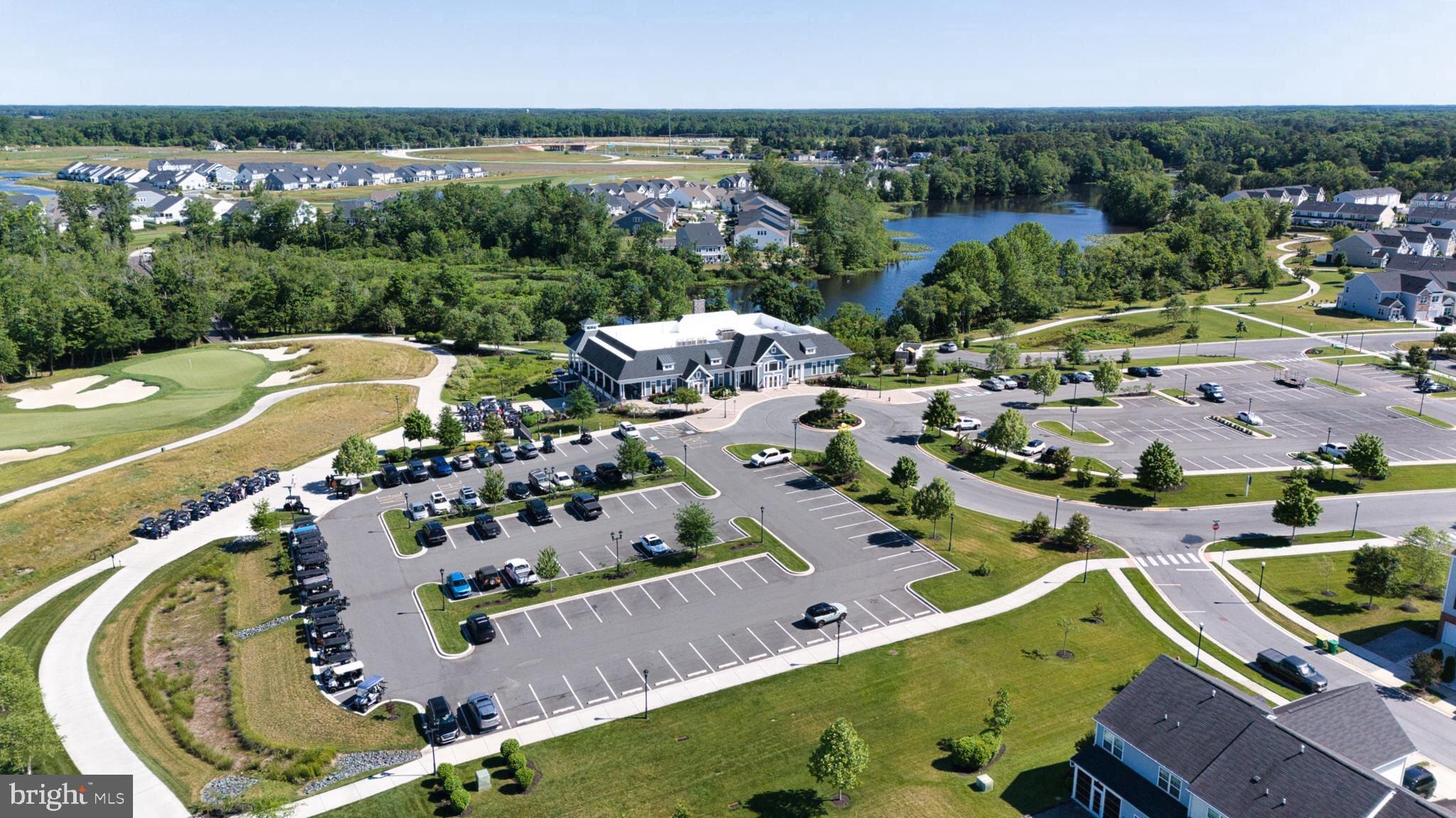 PLANTATION LAKES - Residential