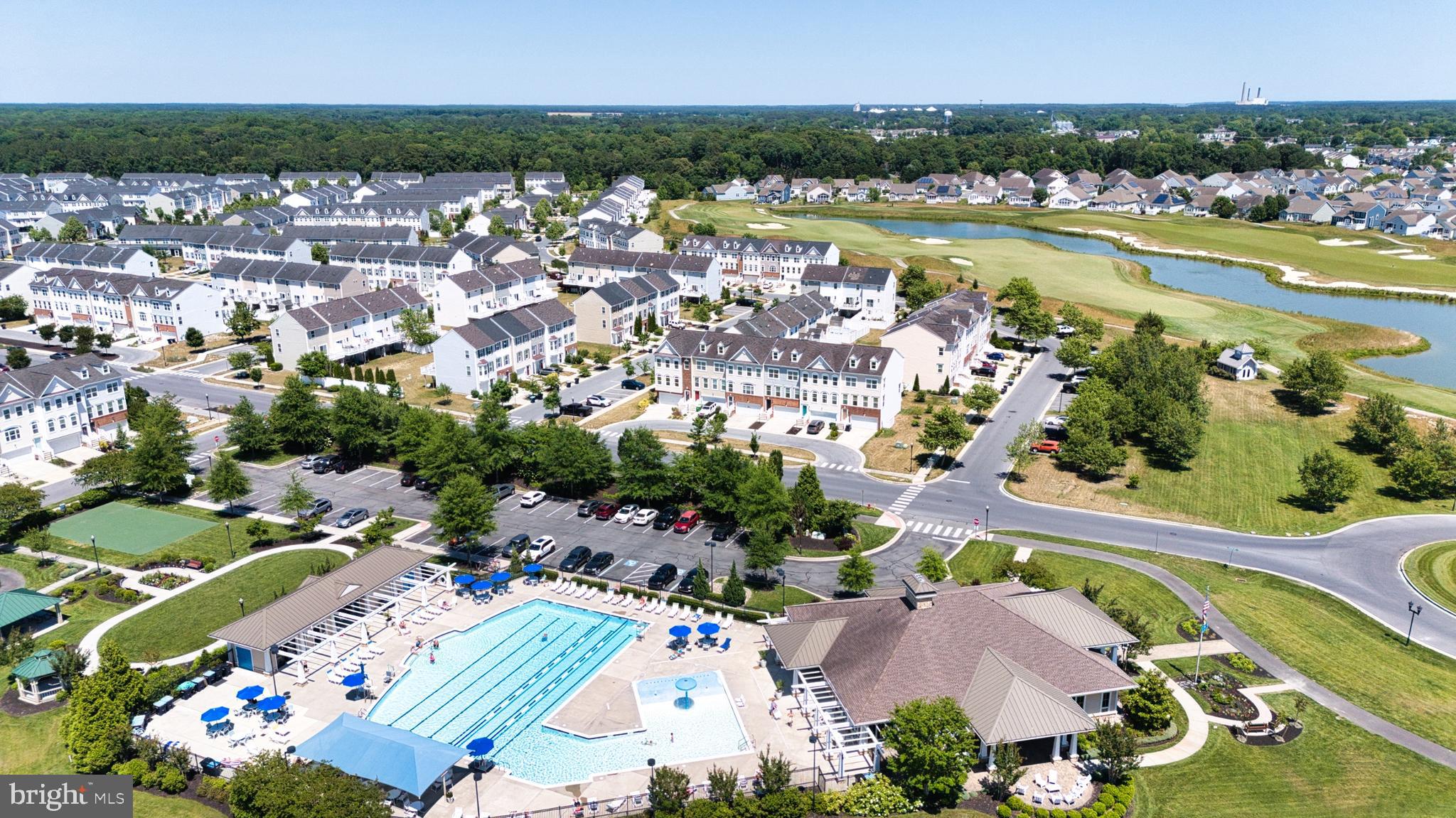 PLANTATION LAKES - Residential