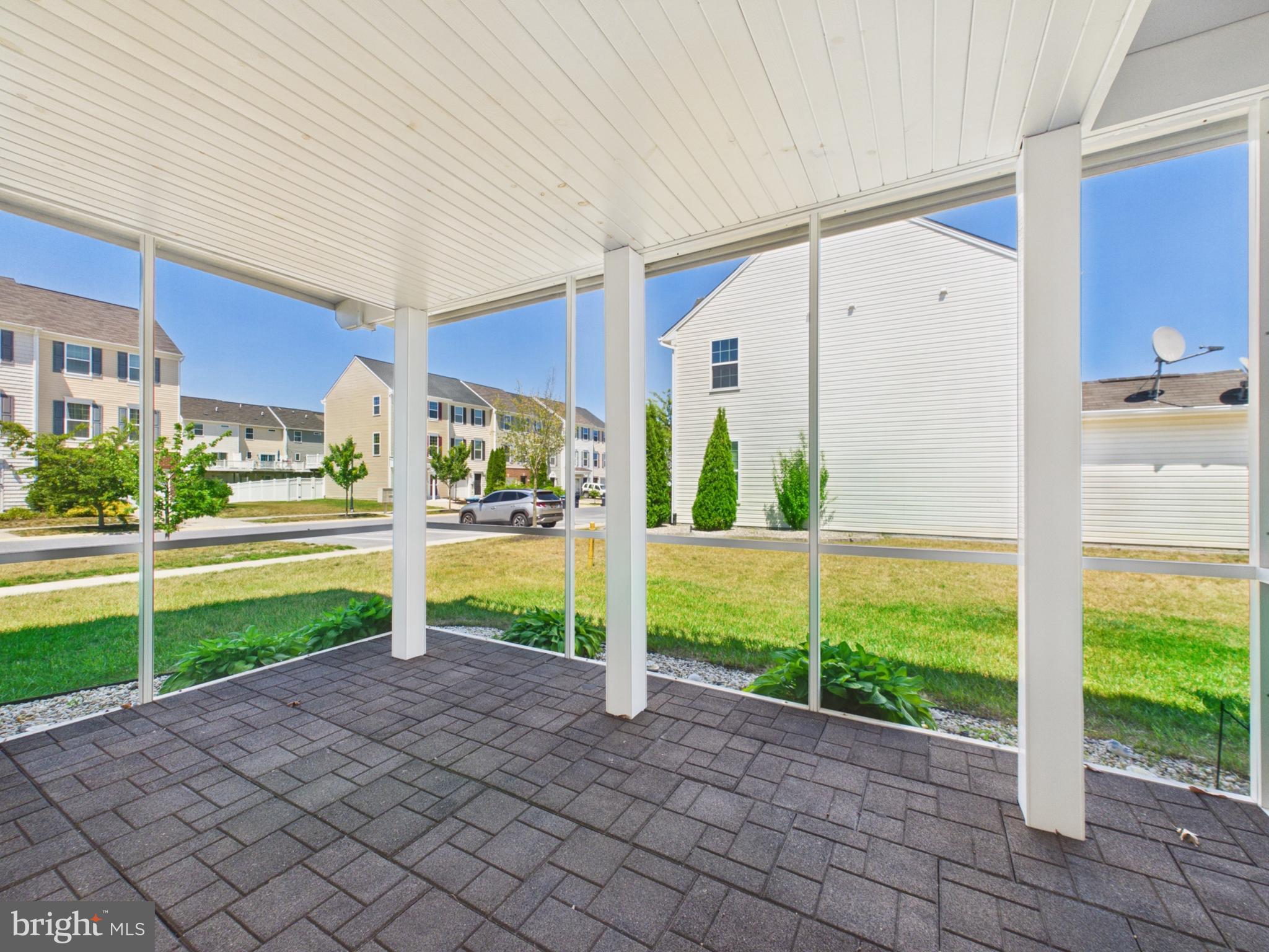 PLANTATION LAKES - Residential
