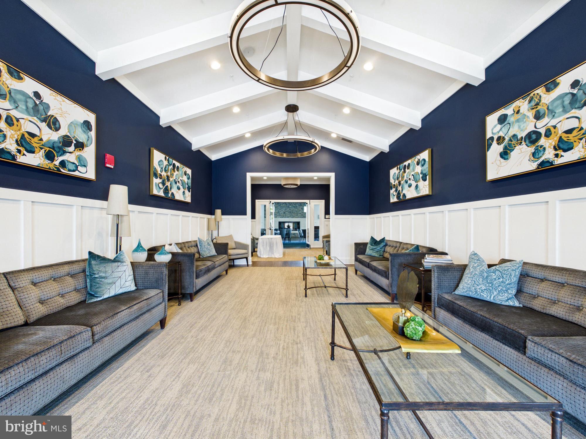 PLANTATION LAKES - Residential