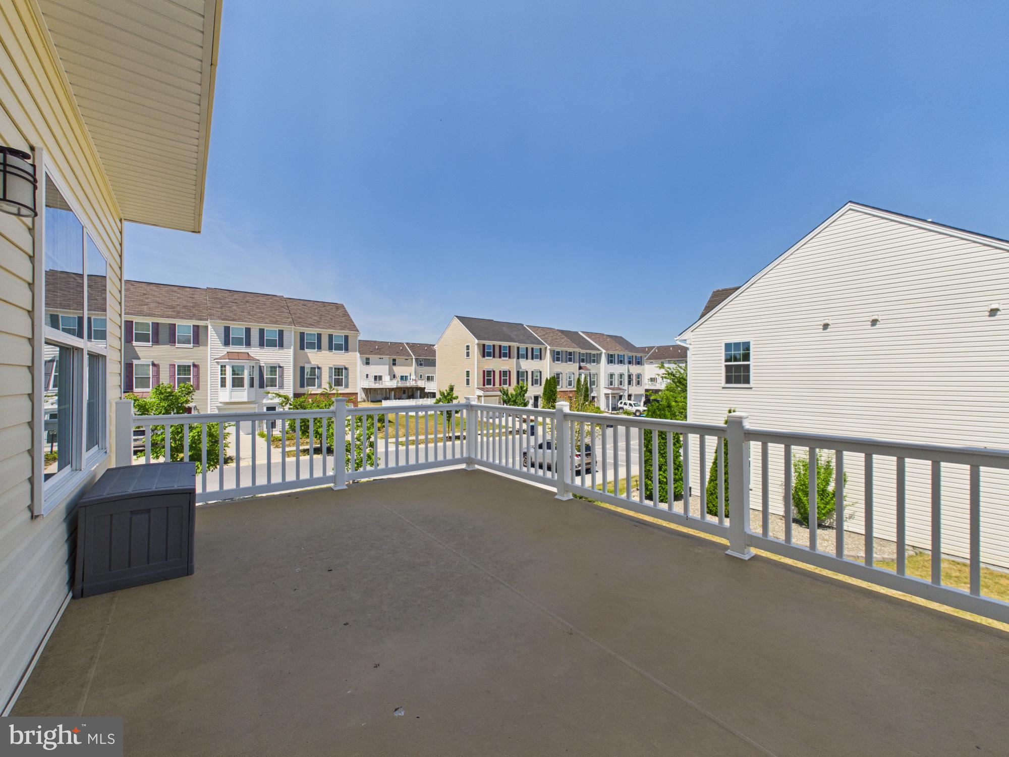 PLANTATION LAKES - Residential