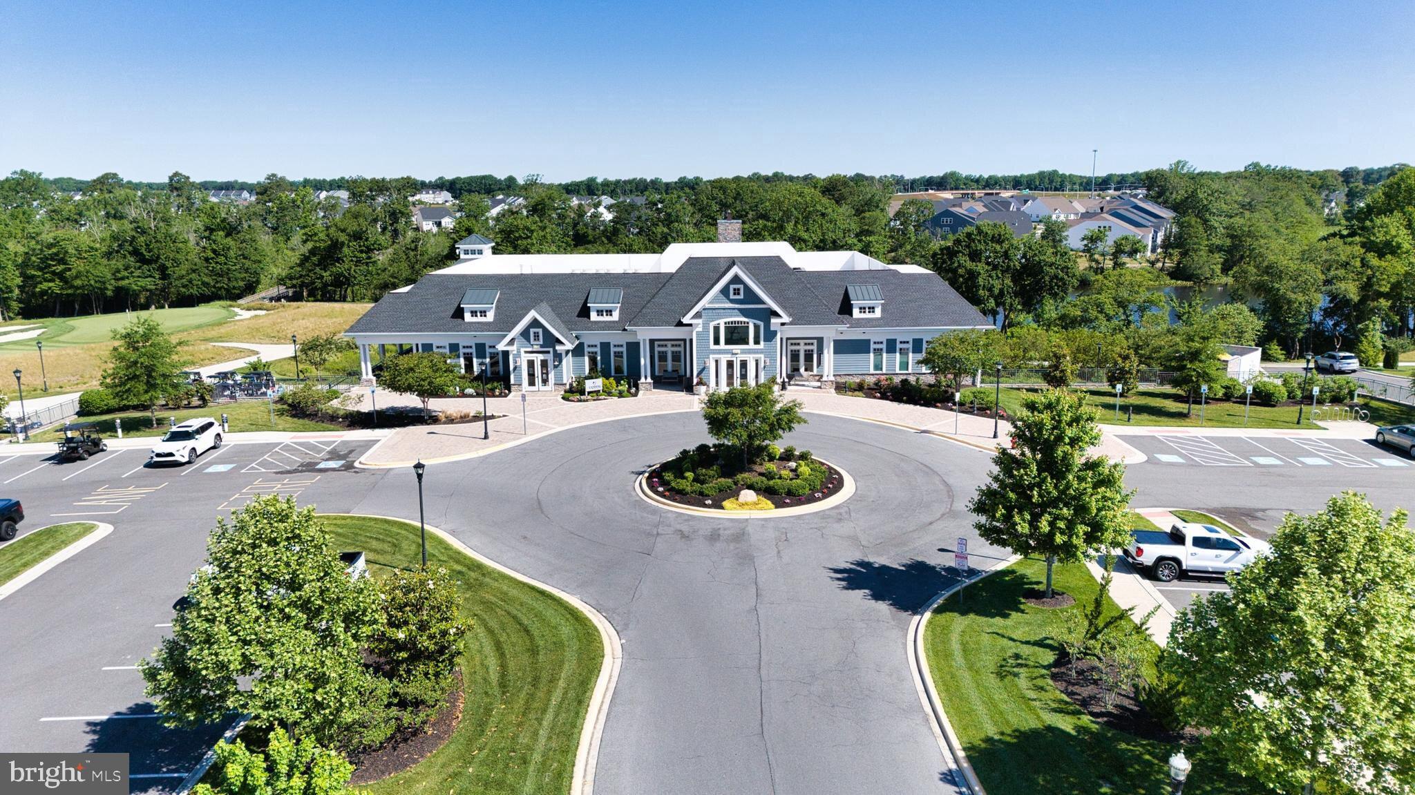 PLANTATION LAKES - Residential