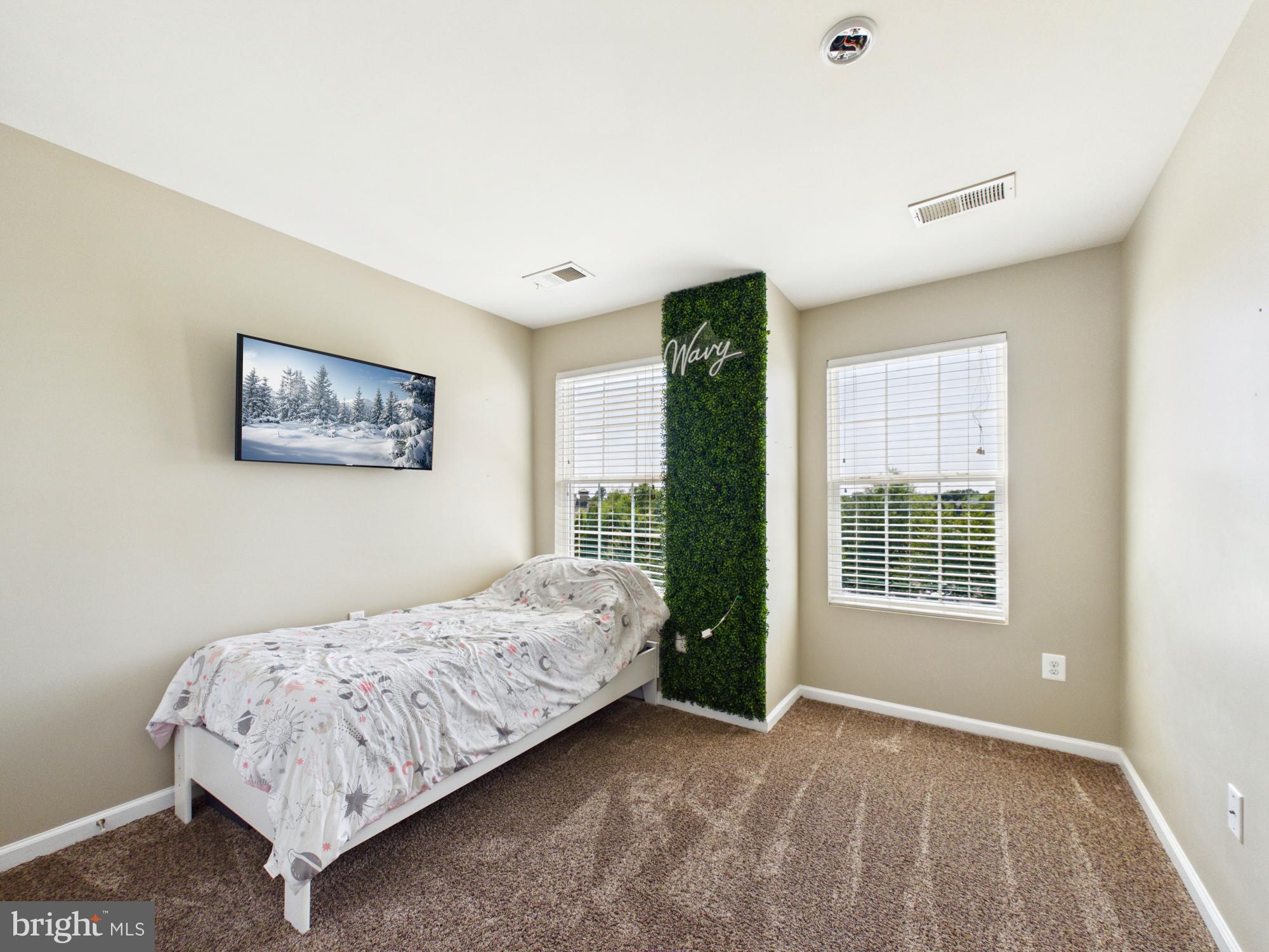 PLANTATION LAKES - Residential