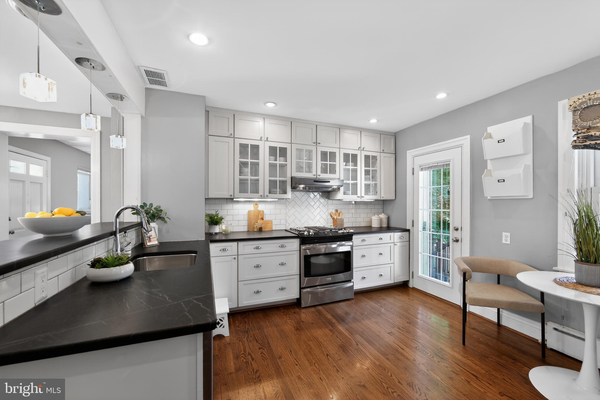 NARBERTH - Residential