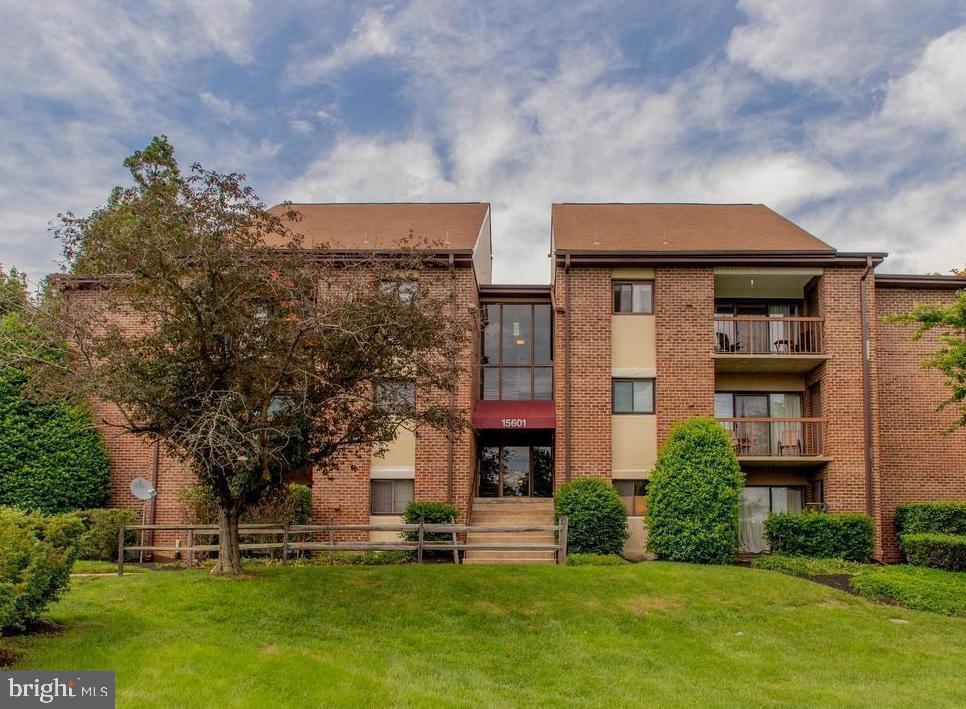 BROOKMILL CONDOMINIUMS - Residential