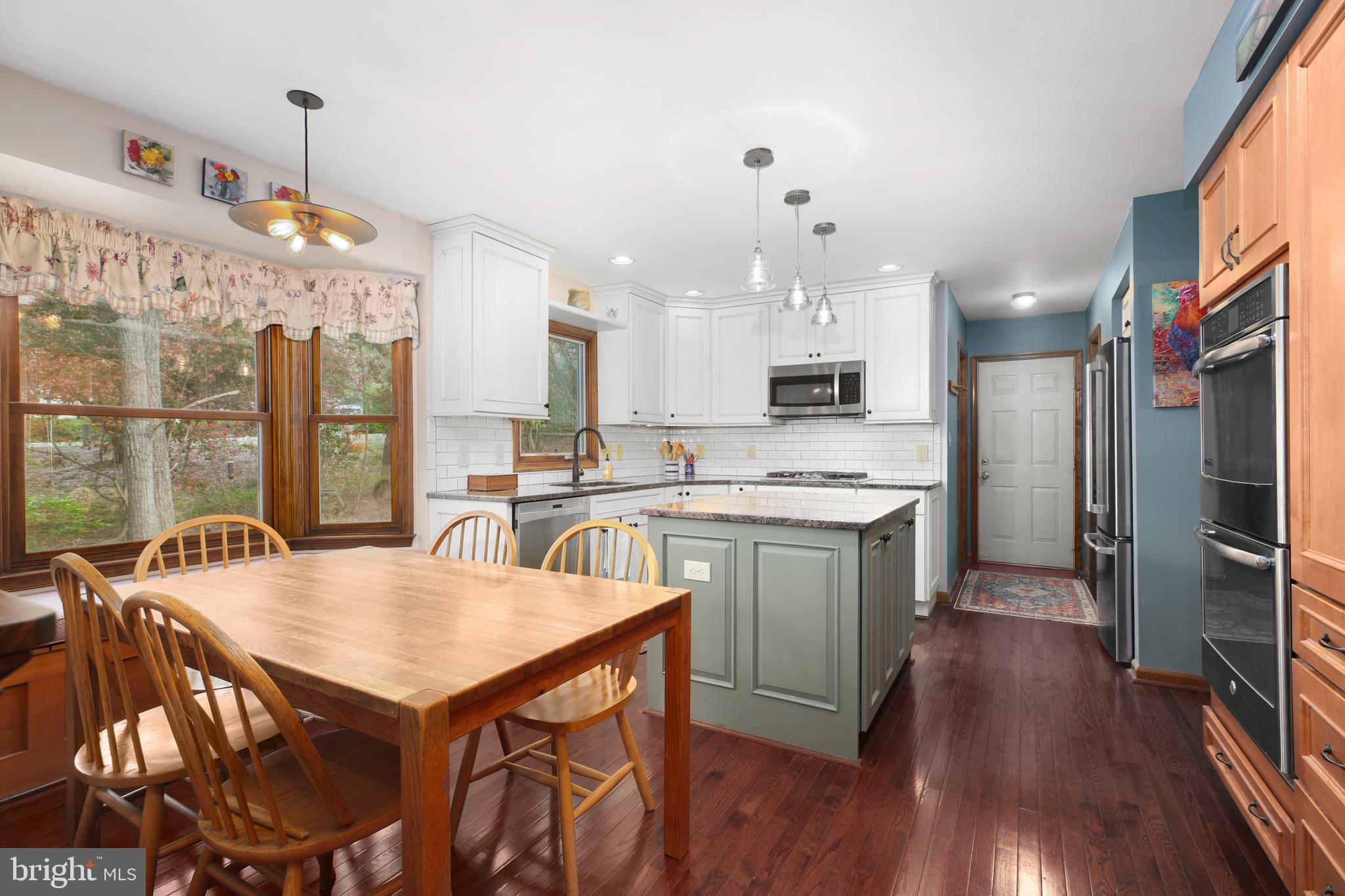 ENCHANTED WOODS - Residential