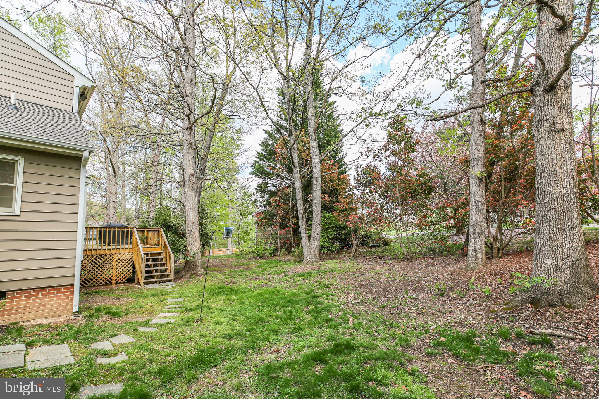 ENCHANTED WOODS - Residential
