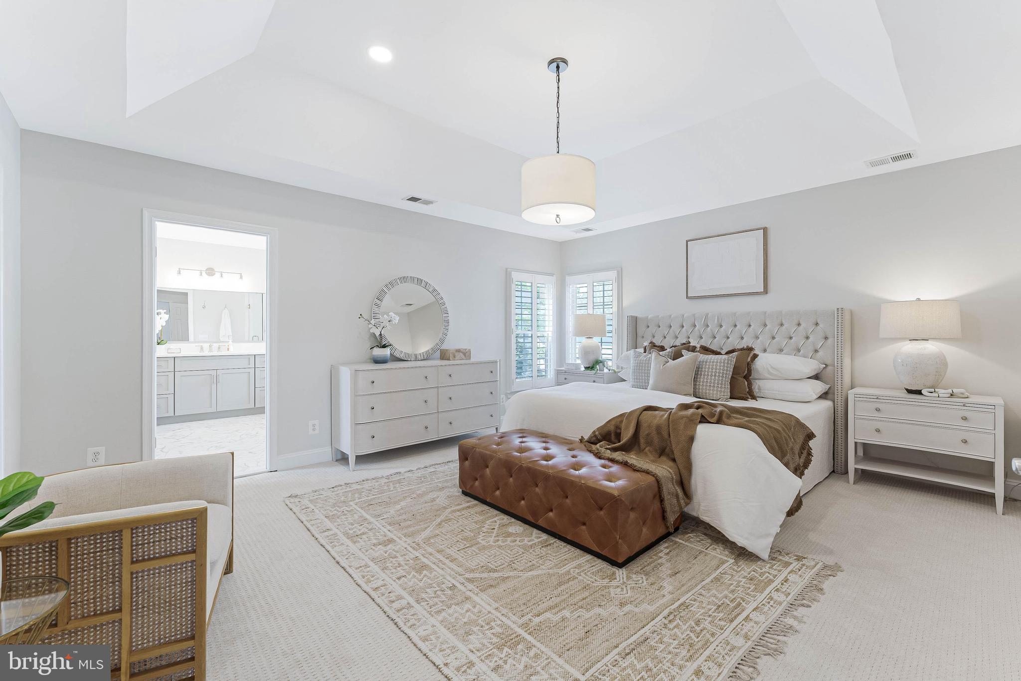 WEST MC LEAN - Residential