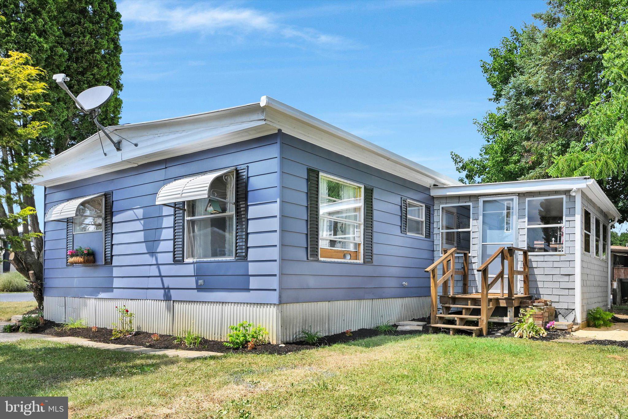 PALM CITY PARK - Residential