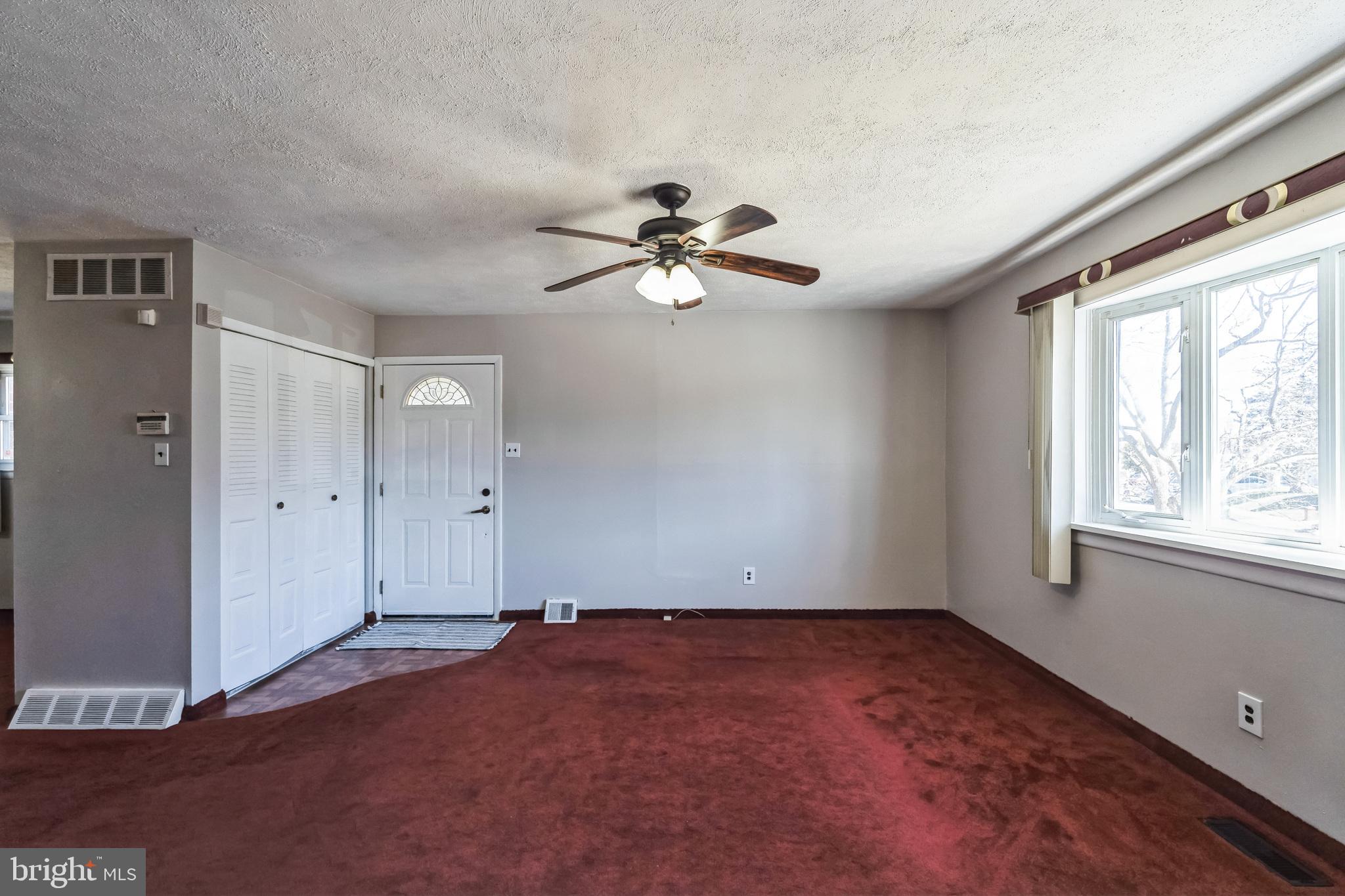 SOMERTON - Residential