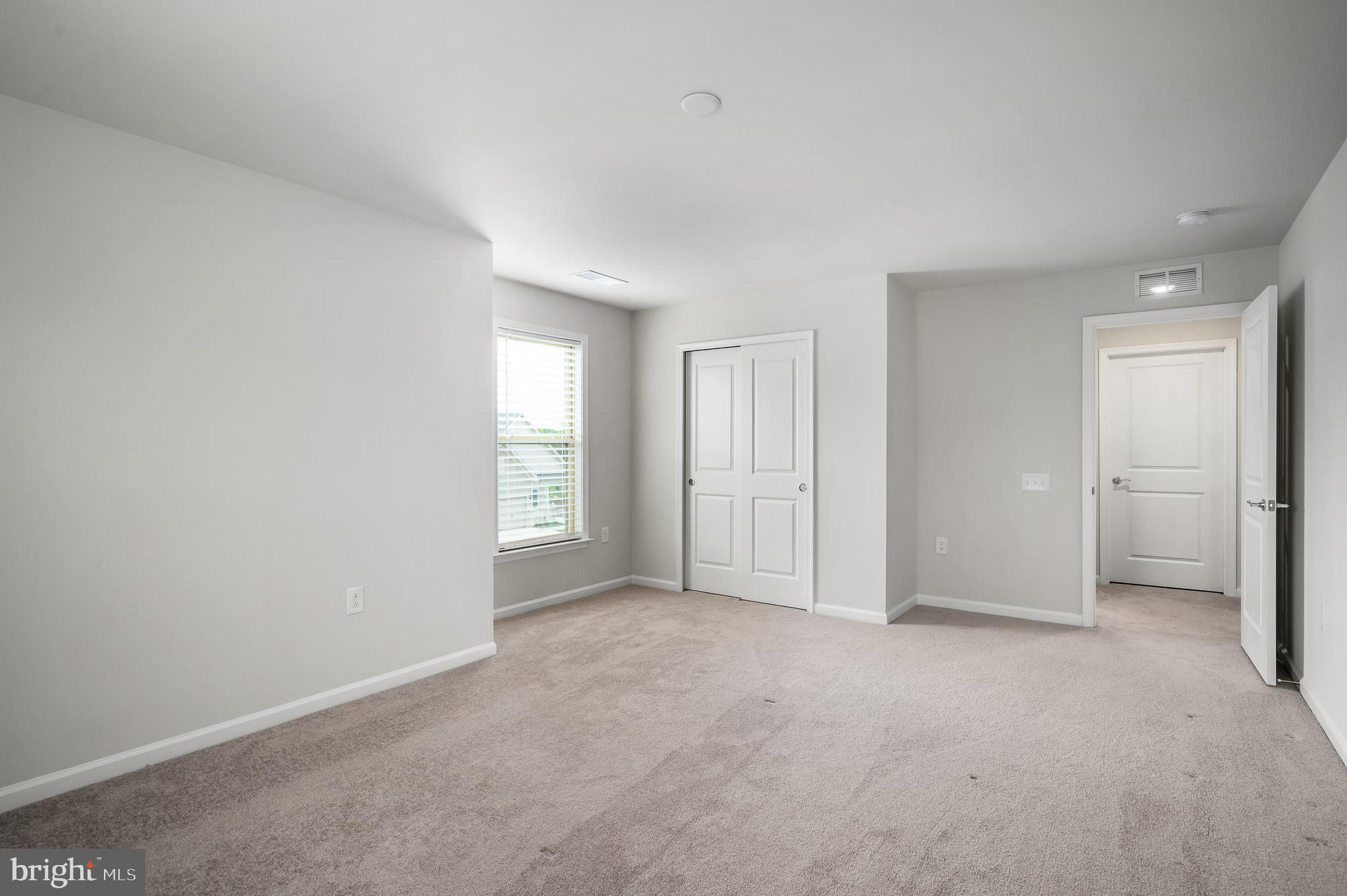 MONTEBELLO - Residential