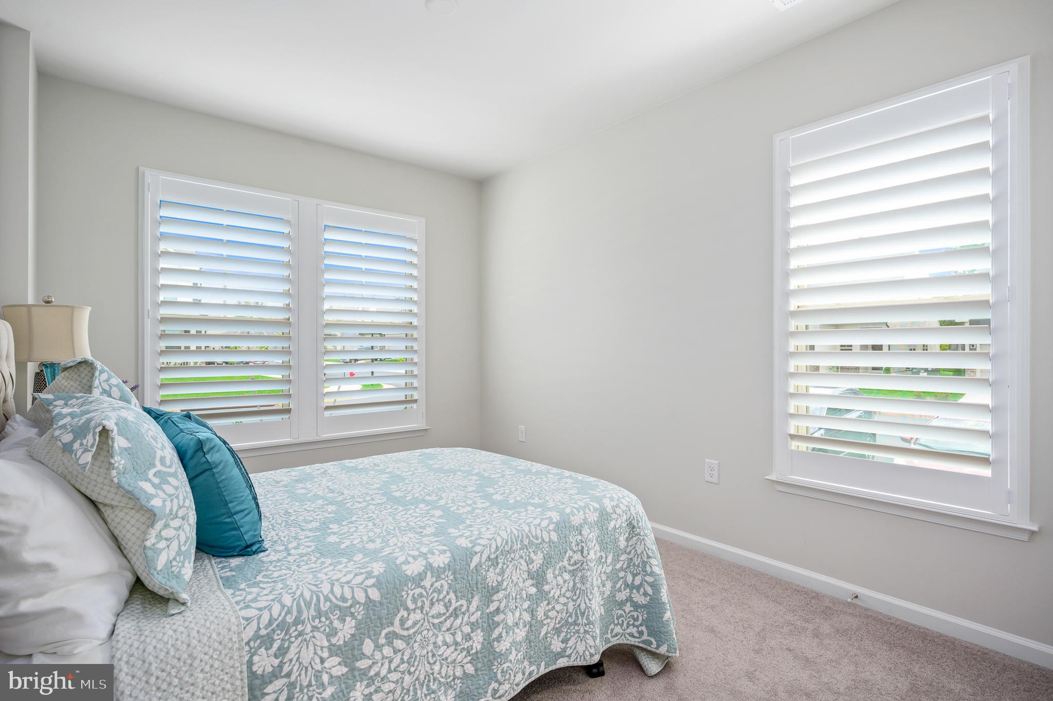MONTEBELLO - Residential