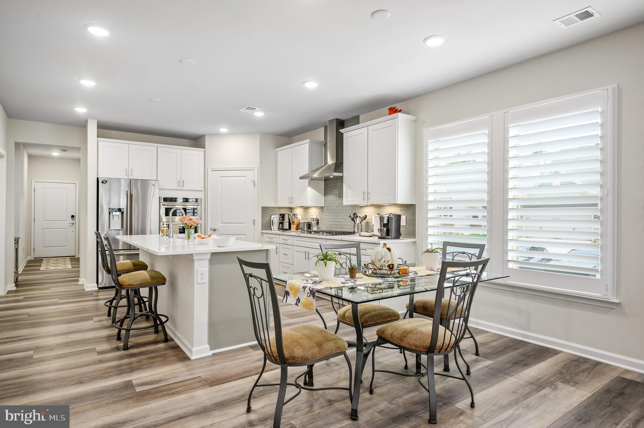 MONTEBELLO - Residential