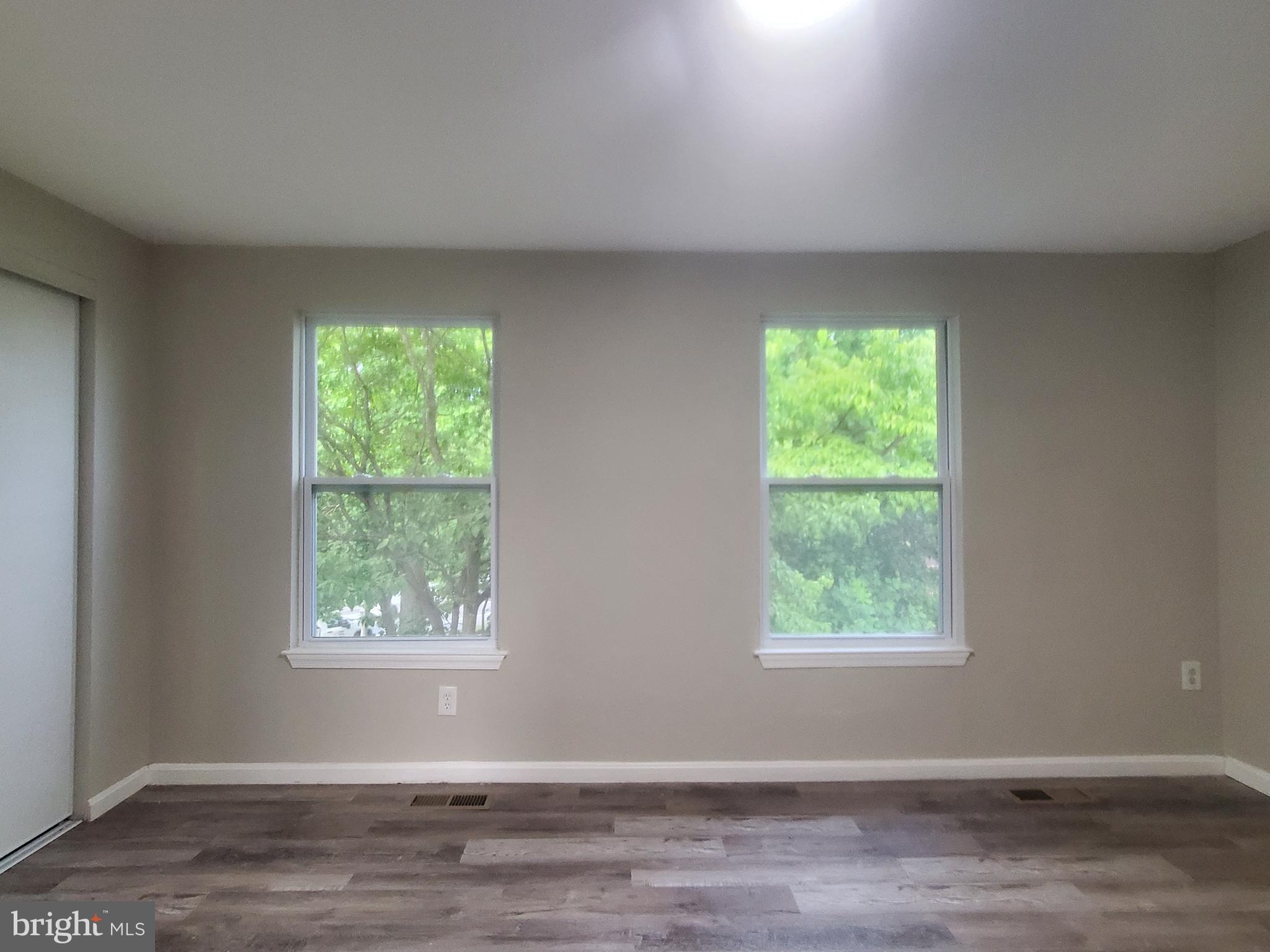 LONGMEAD CROSSING - Residential