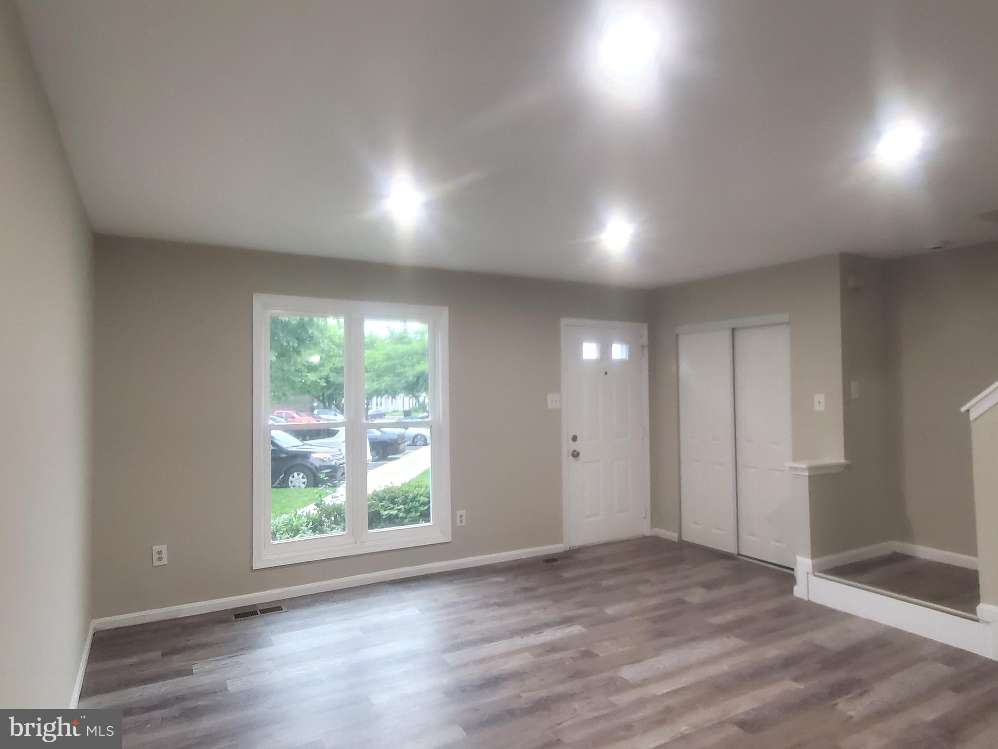 LONGMEAD CROSSING - Residential