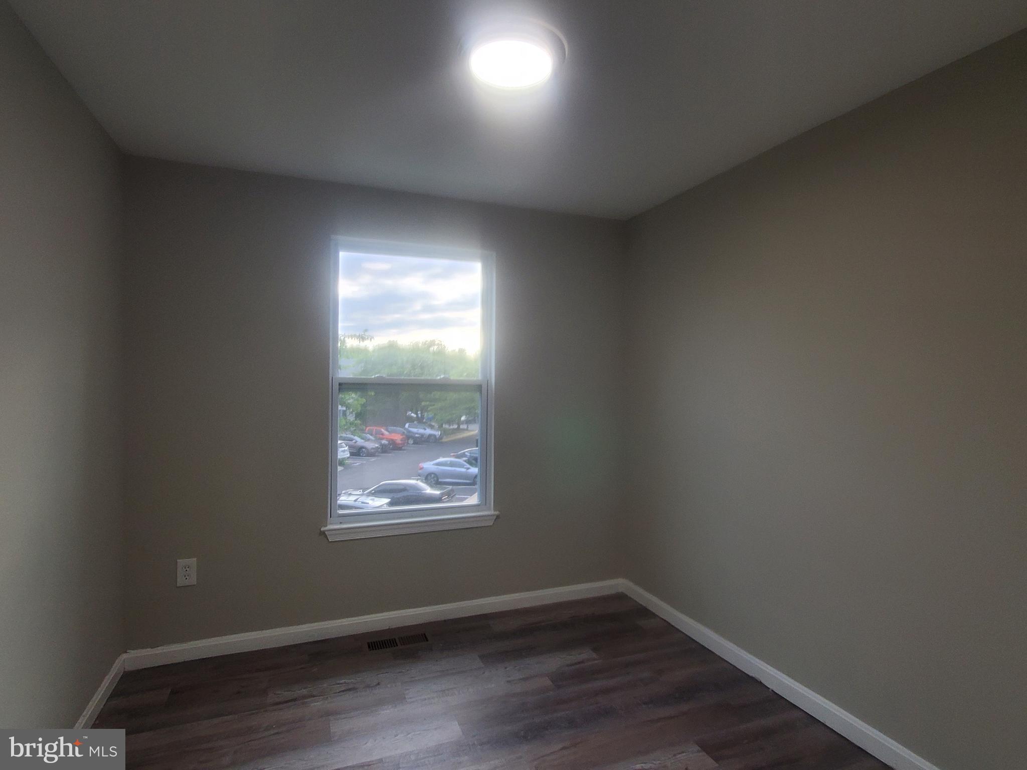 LONGMEAD CROSSING - Residential