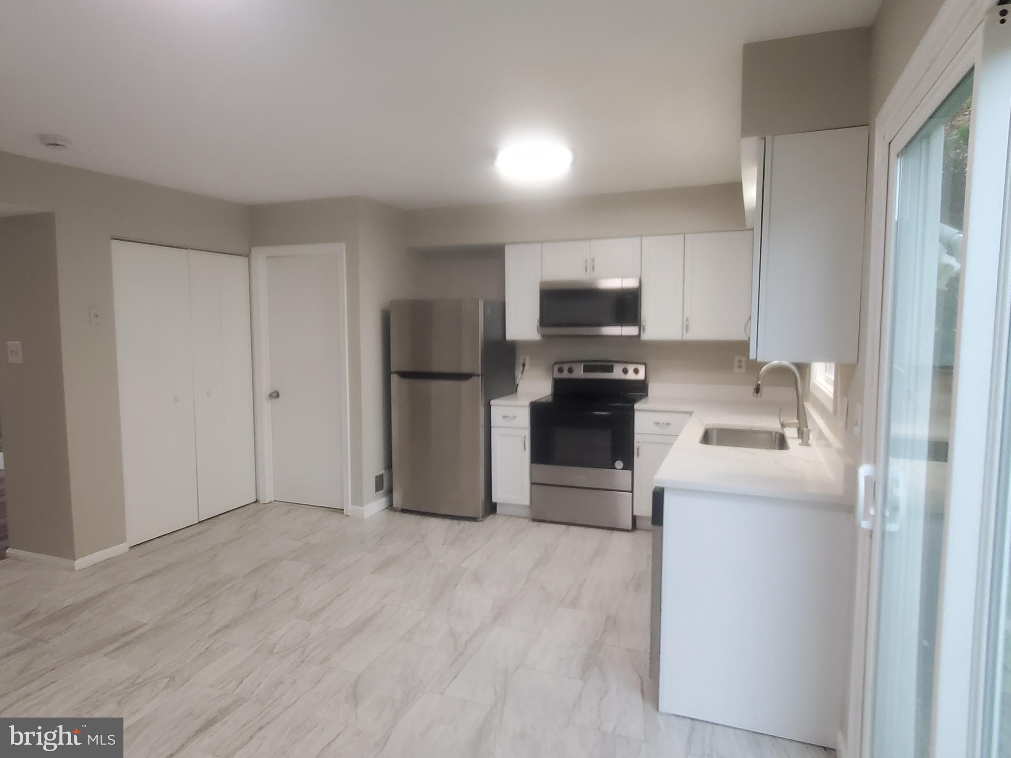 LONGMEAD CROSSING - Residential