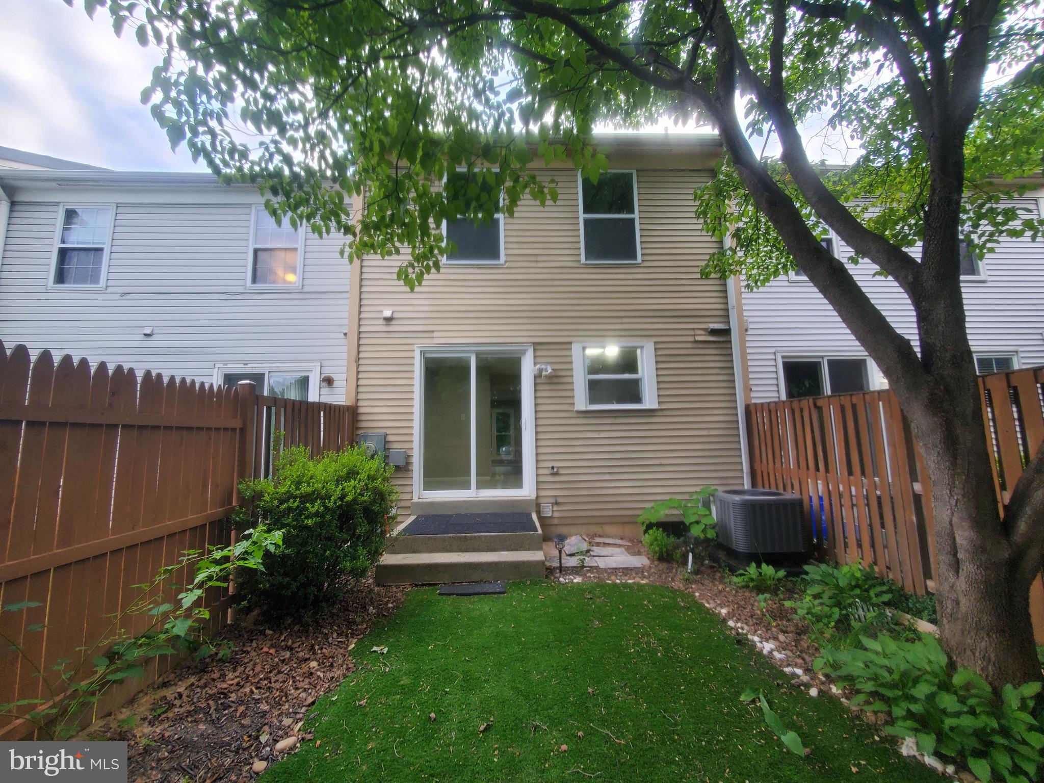 LONGMEAD CROSSING - Residential