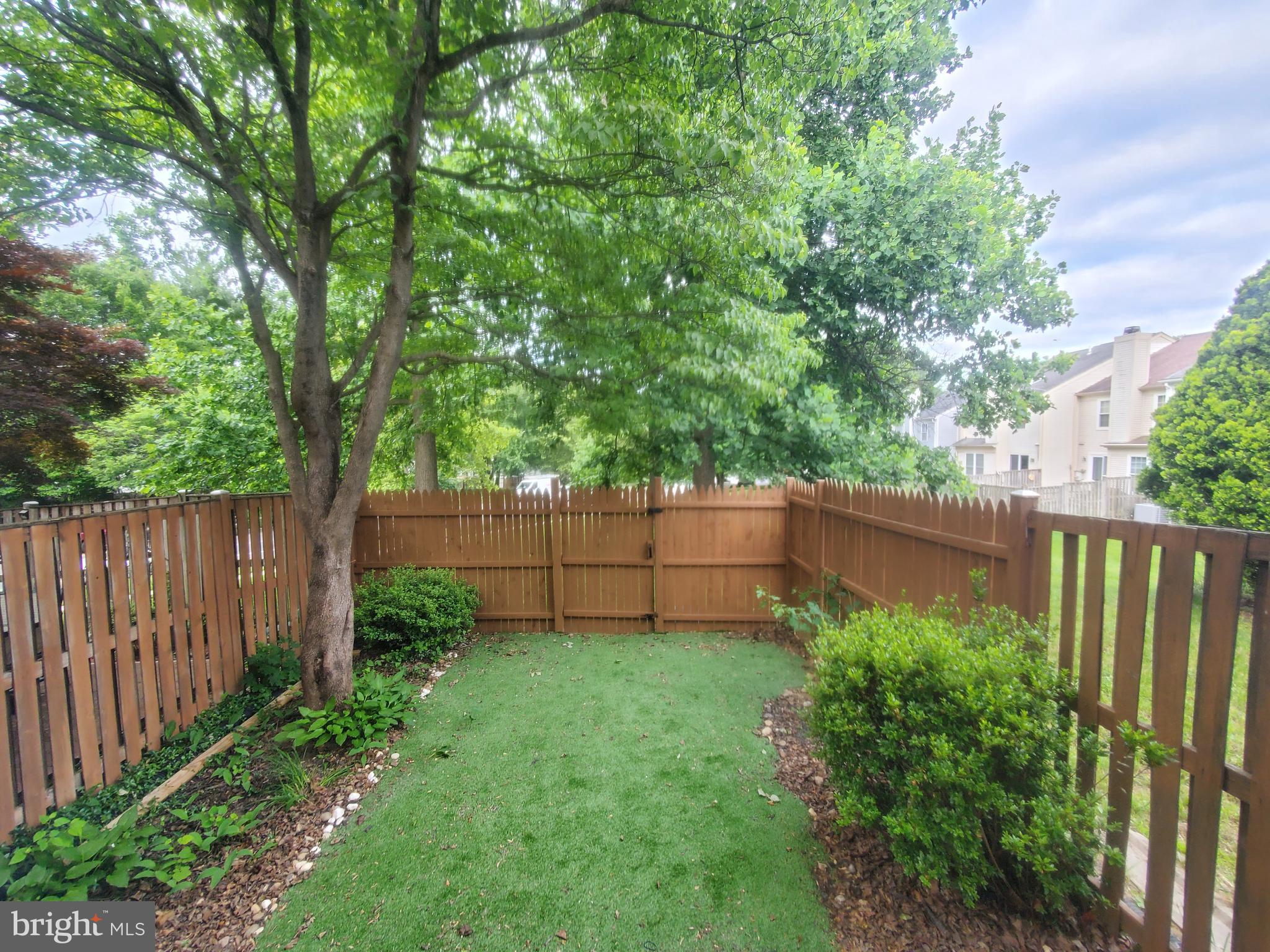 LONGMEAD CROSSING - Residential