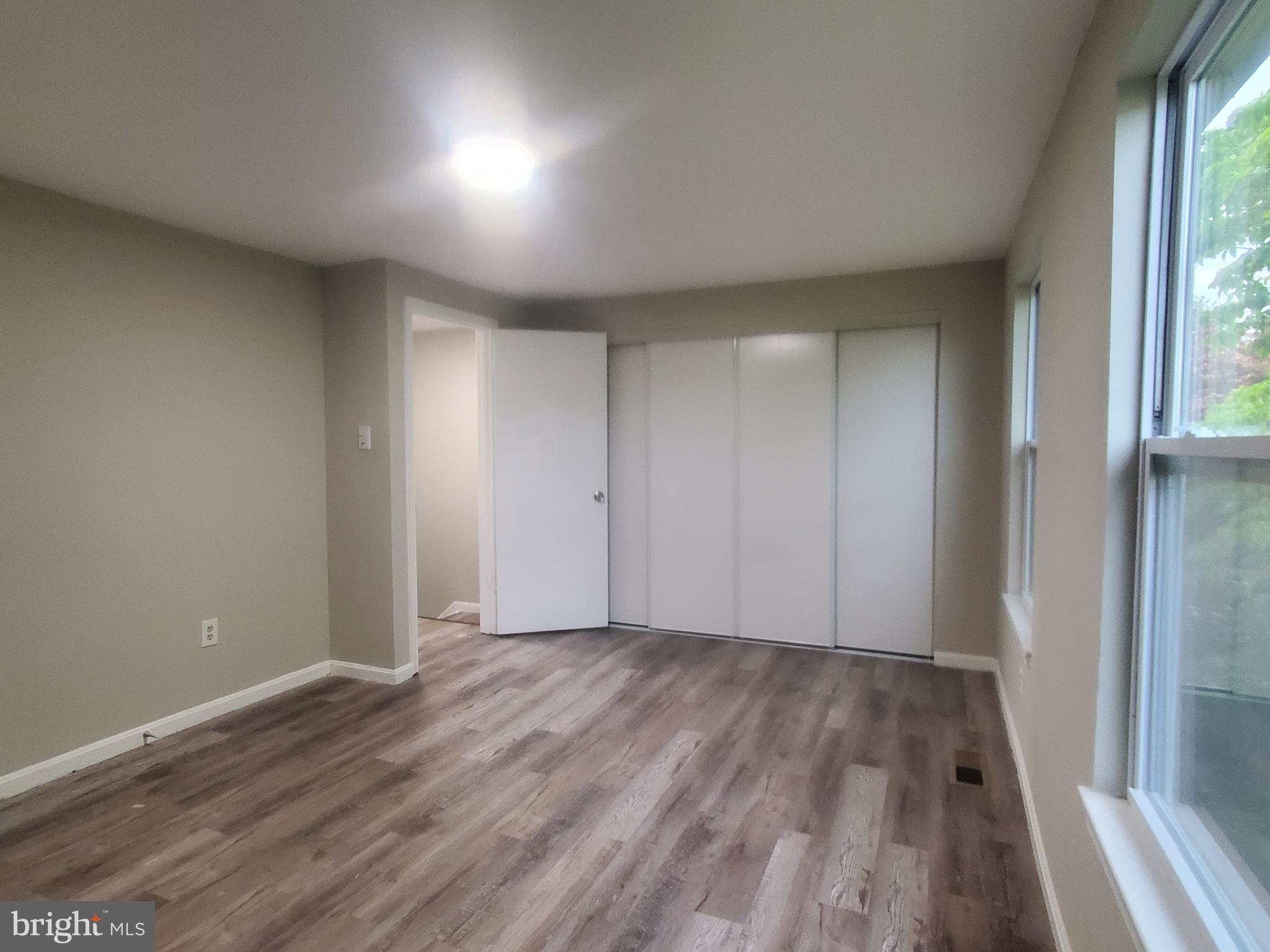LONGMEAD CROSSING - Residential