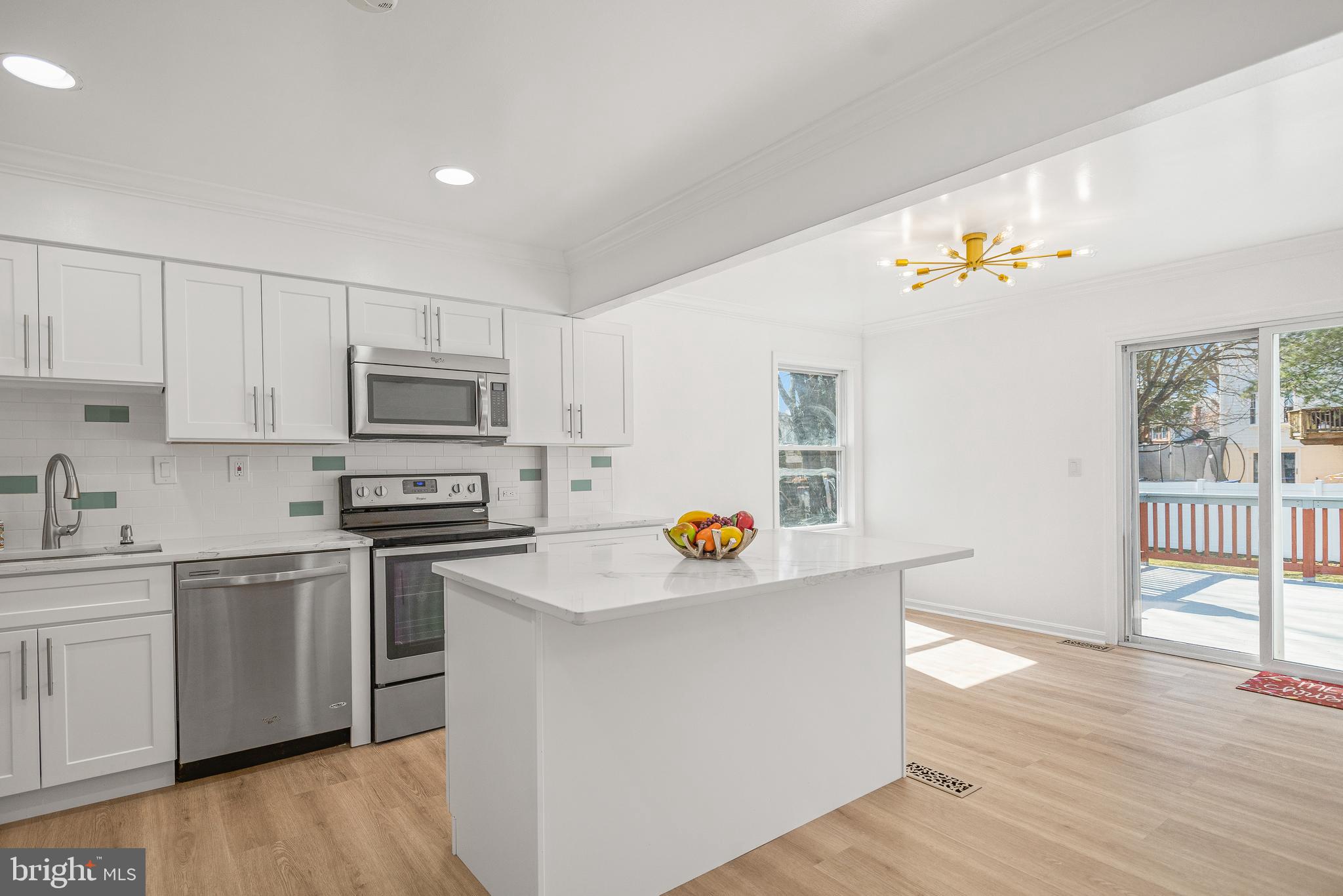 MILLS FARM - Residential