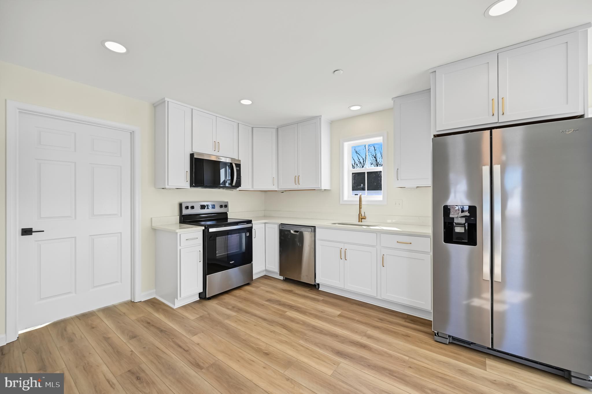 CEDAR POINT - Residential