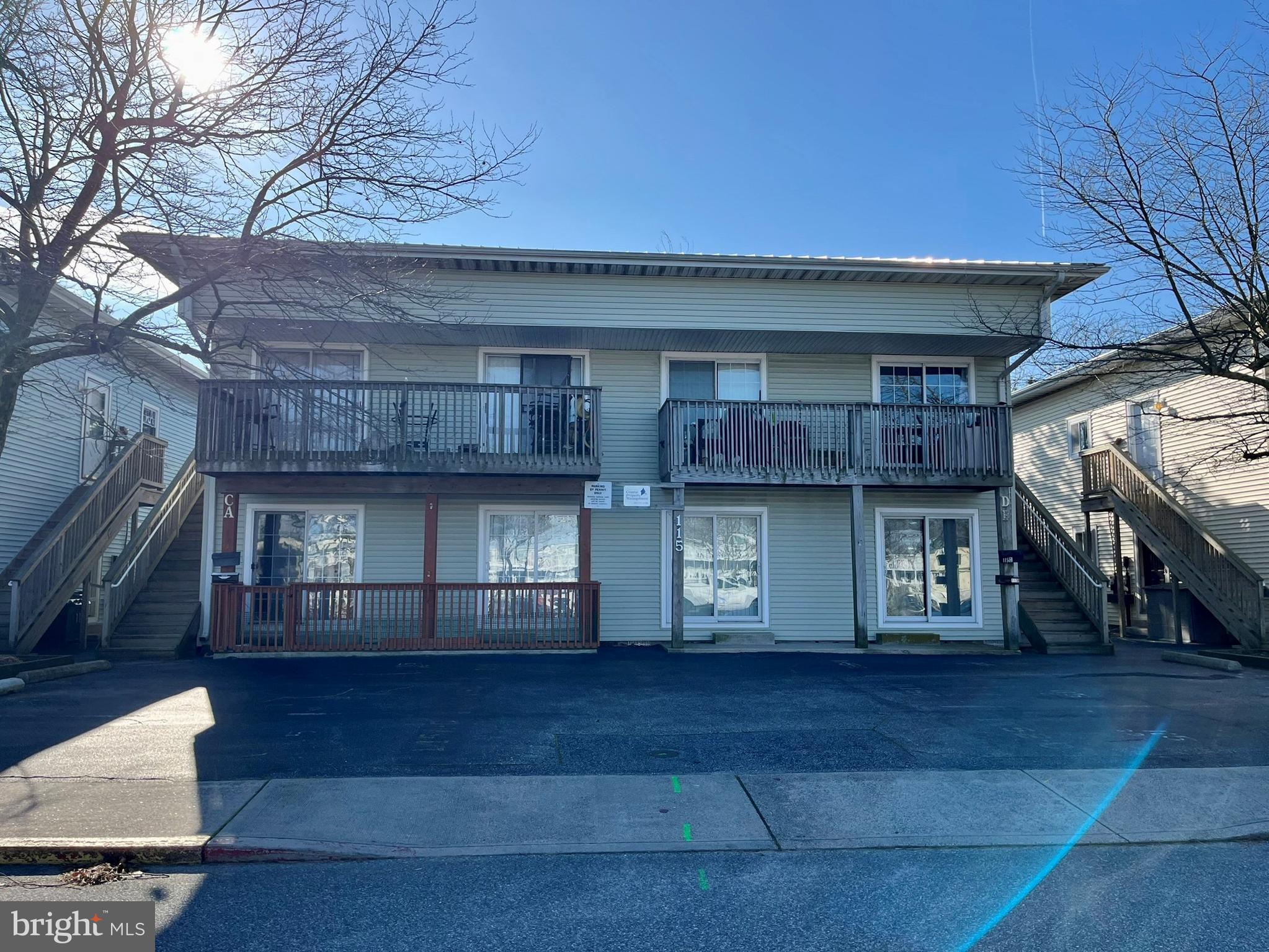 Affordable 3 bedroom, 2 bath condo with pool!  Traffic light at the end of the street offers easy access to the beach. Parking is a breeze with one assigned space and plenty of free street parking. Walk to the beach and cross at the light. This building is close to the pool too! Both bathrooms have been updated. Close to shopping, restaurants, Northside Park, walk to the beach.