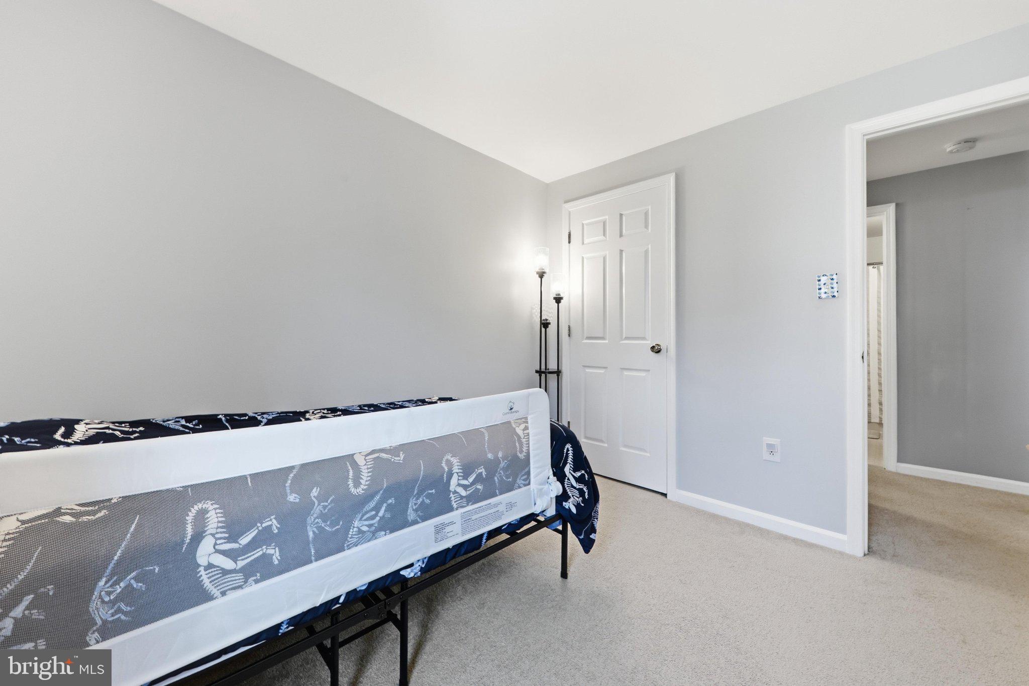 WATERSIDE - Residential