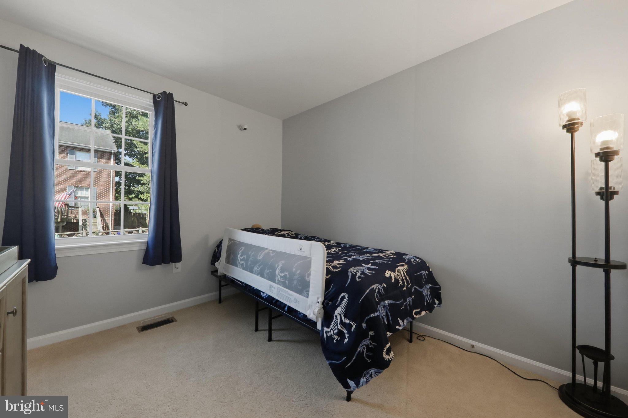 WATERSIDE - Residential