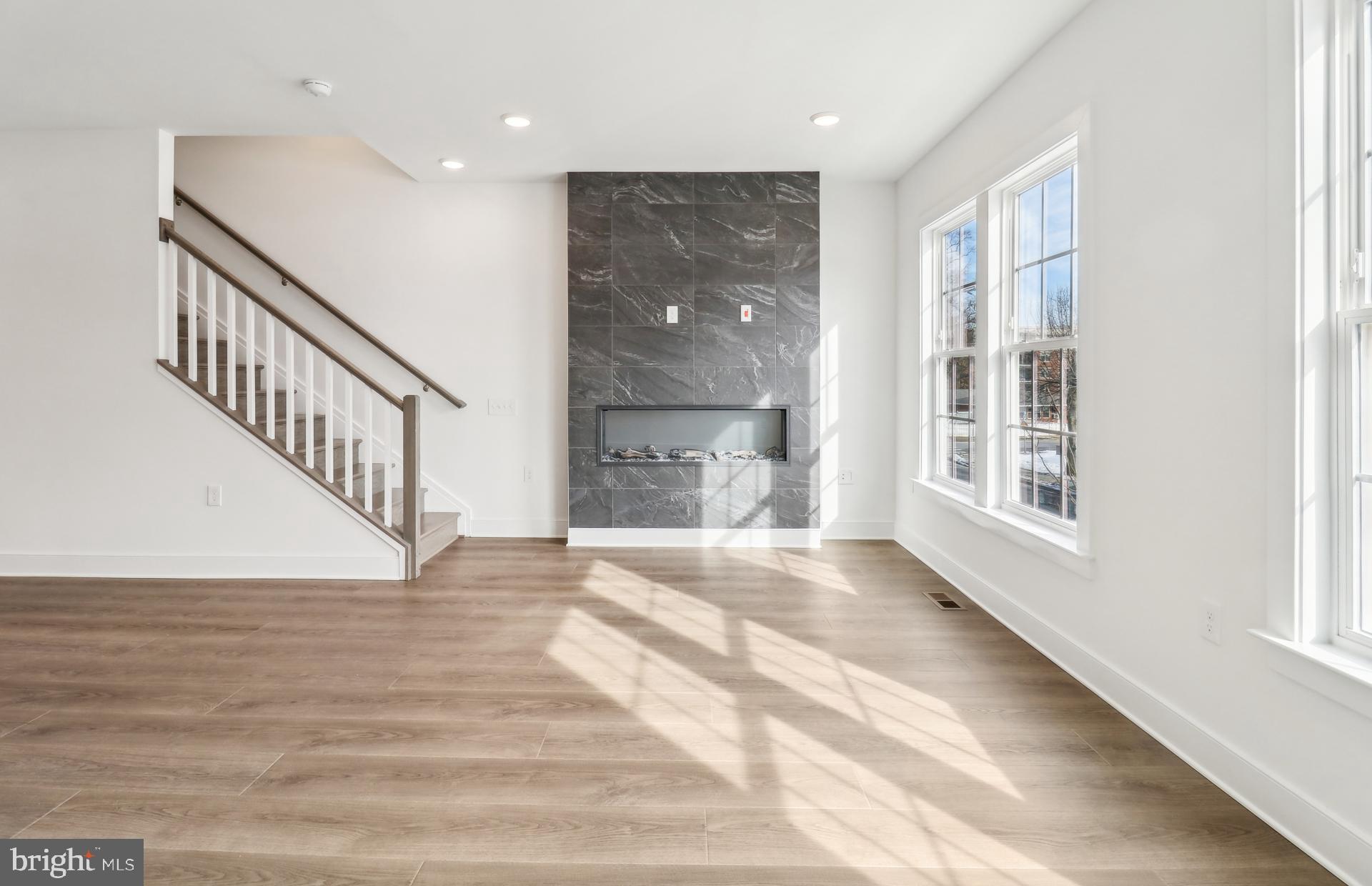 OVERLOOK AT FAIRFAX BOULEVARD - Residential