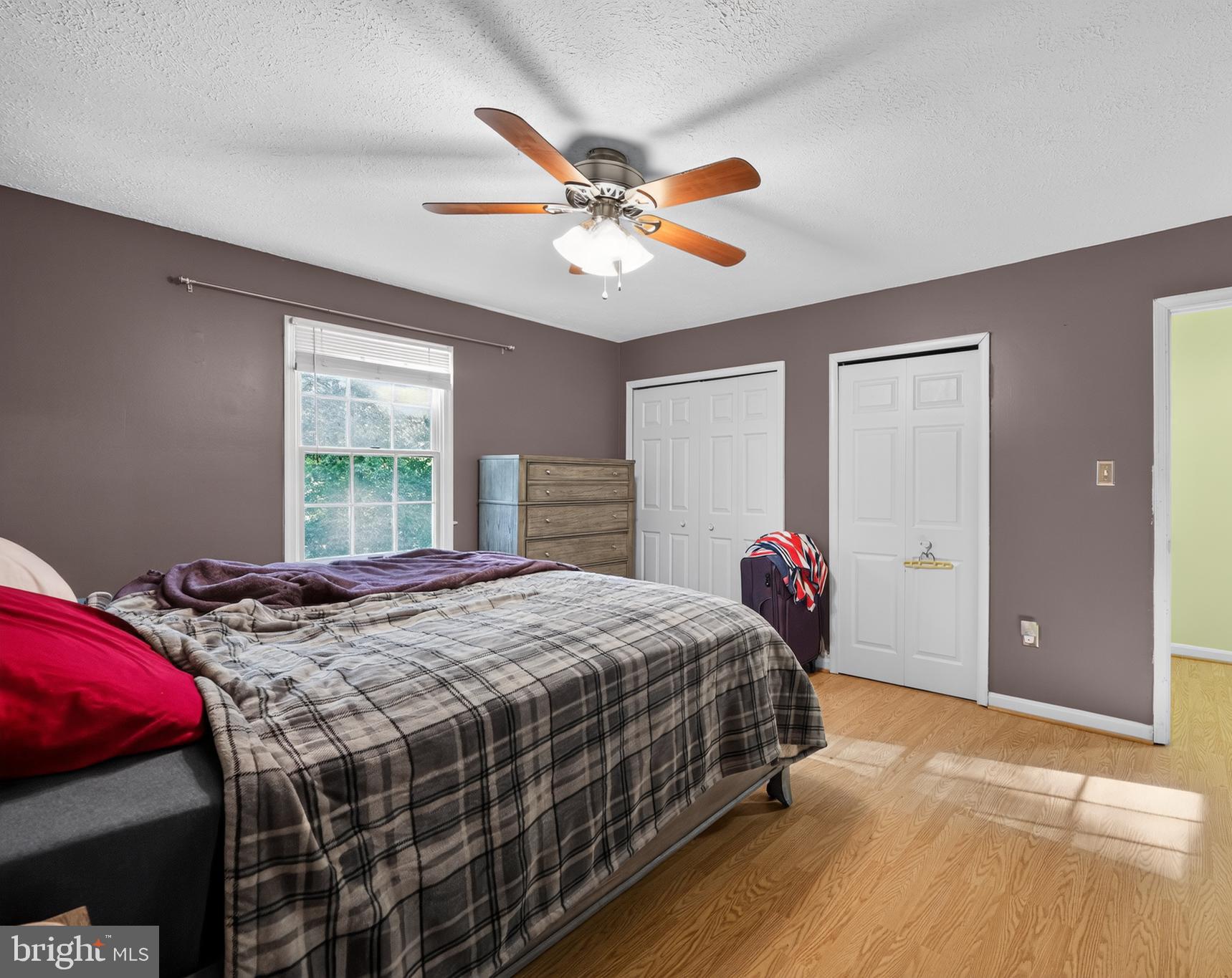 CHAPEL POINT WOODS - Residential
