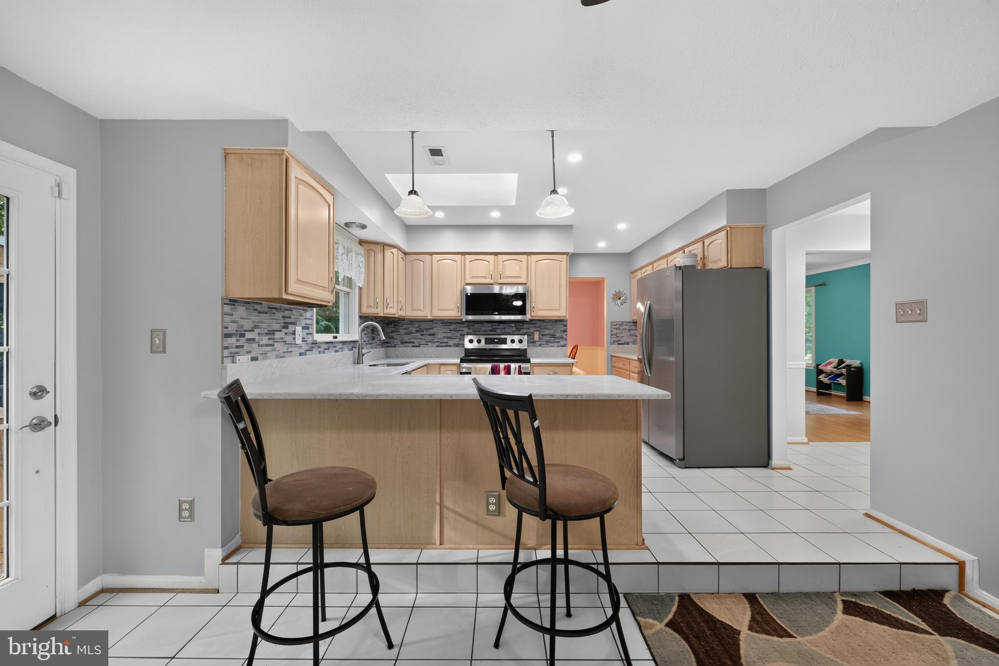 CHAPEL POINT WOODS - Residential