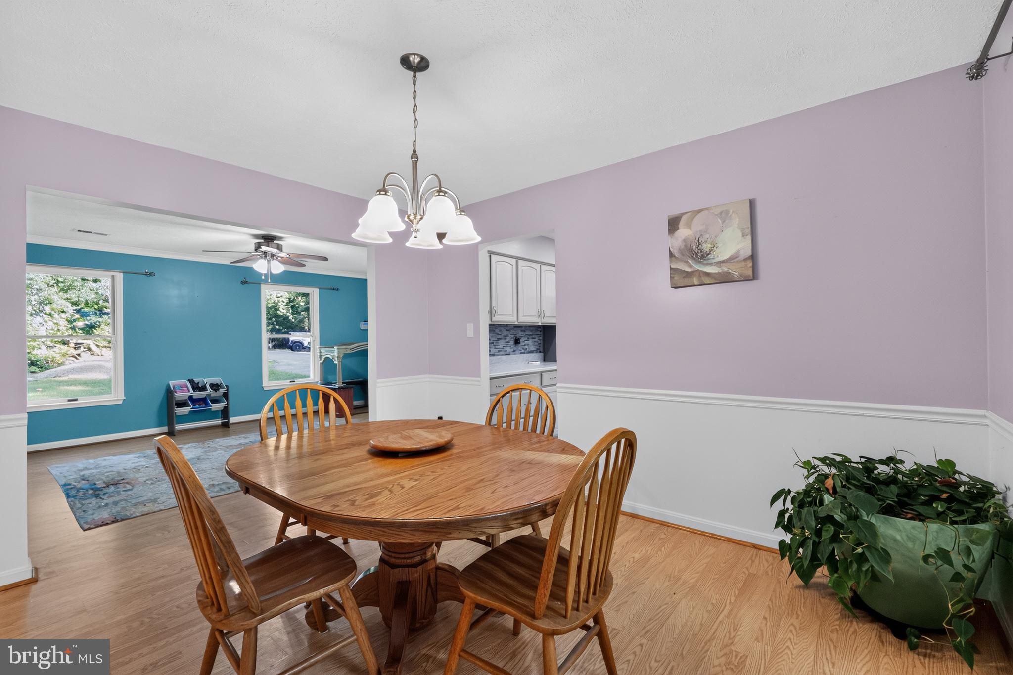 CHAPEL POINT WOODS - Residential
