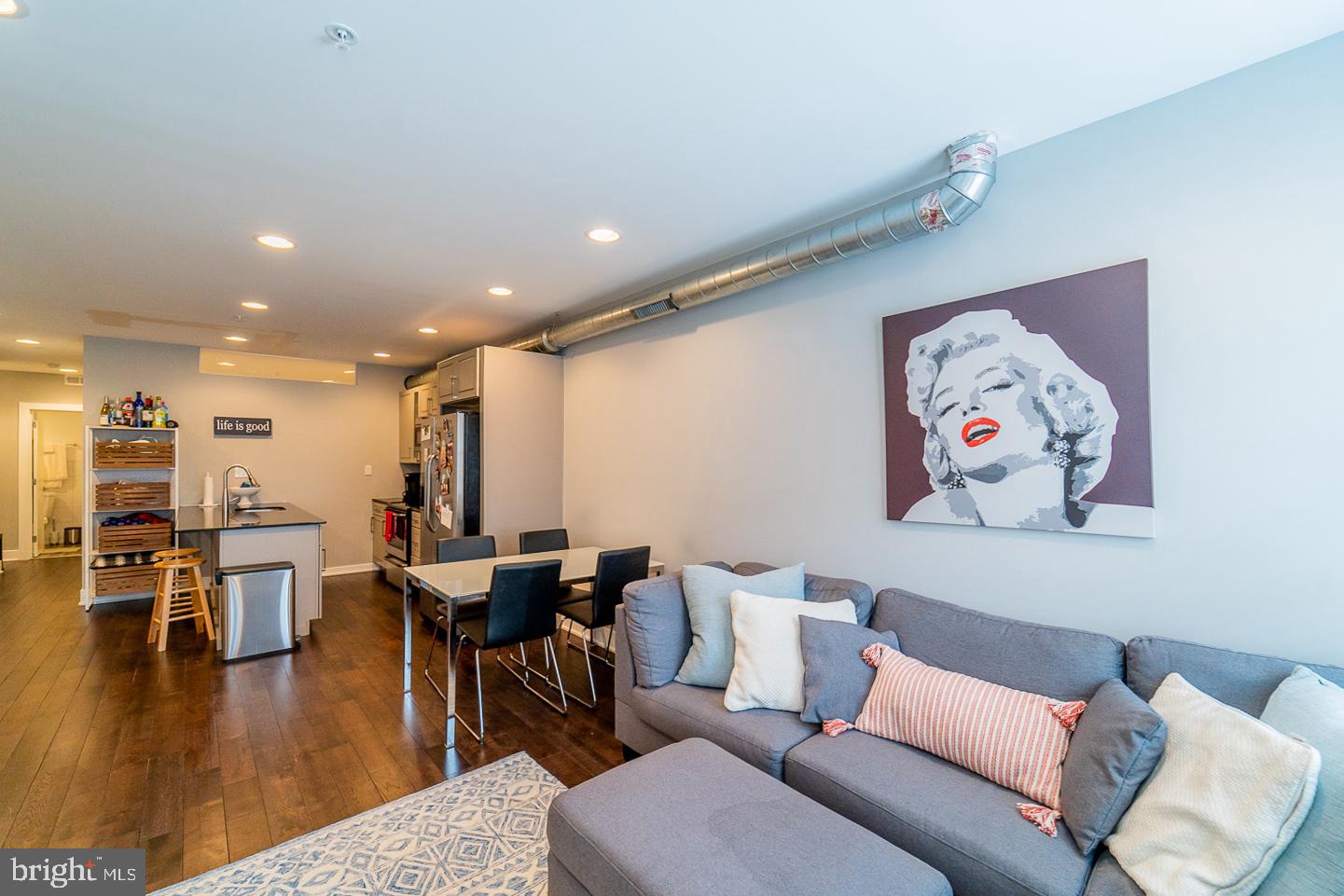 OLD CITY - Residential Lease