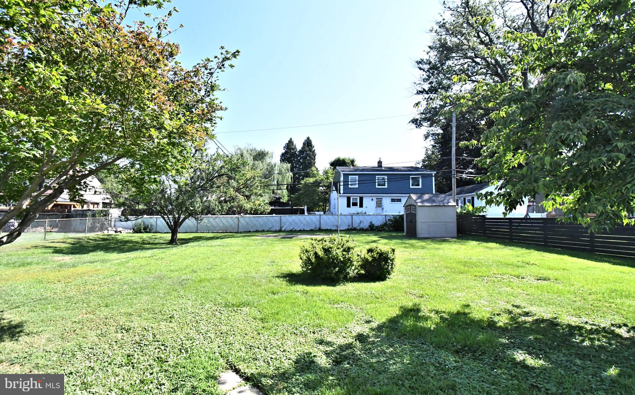 FEASTERVILLE HGTS - Residential