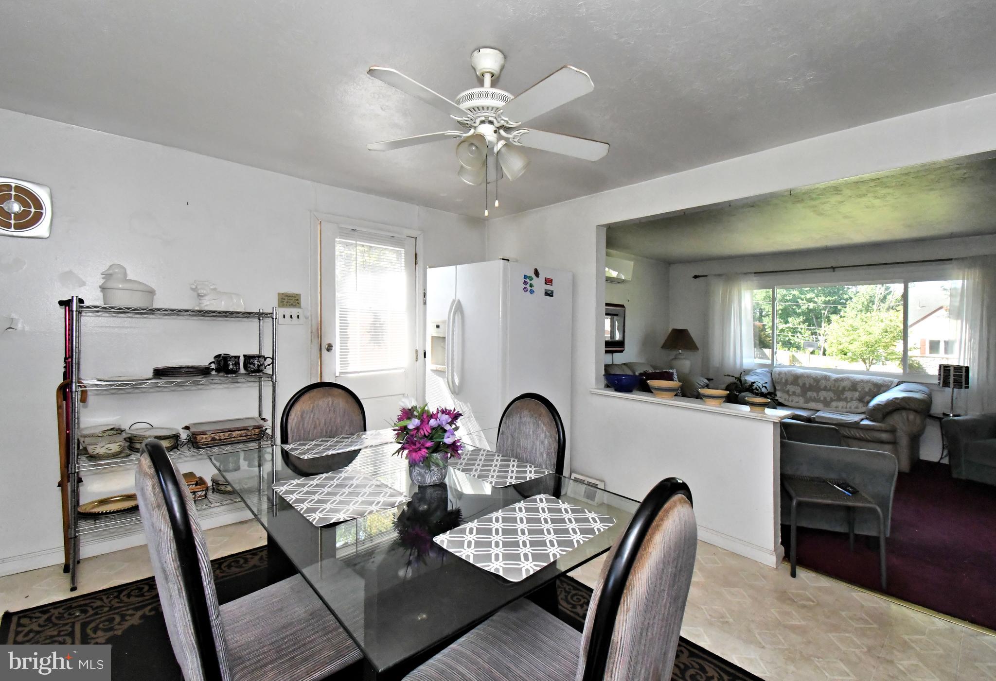 FEASTERVILLE HGTS - Residential