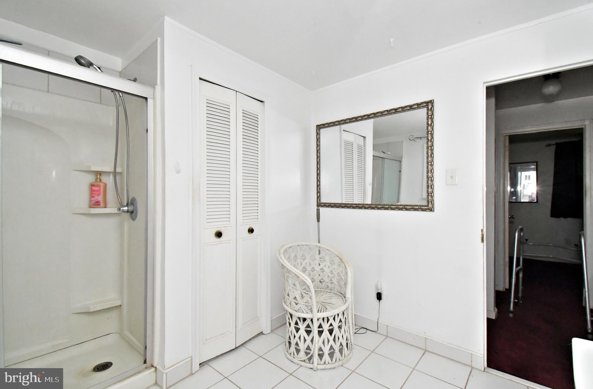 FEASTERVILLE HGTS - Residential