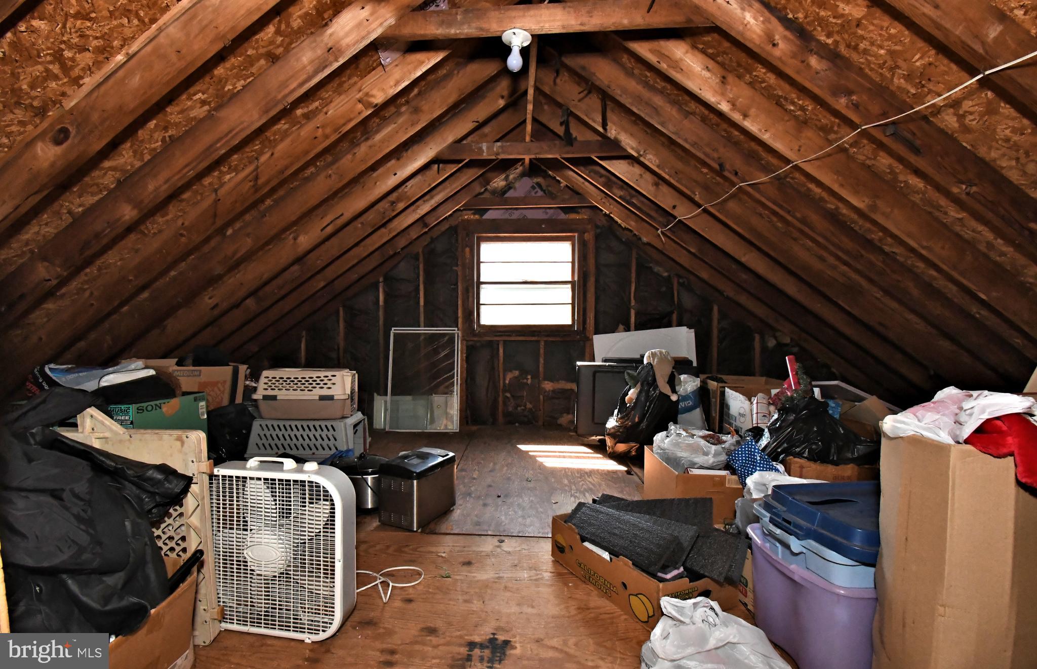 FEASTERVILLE HGTS - Residential