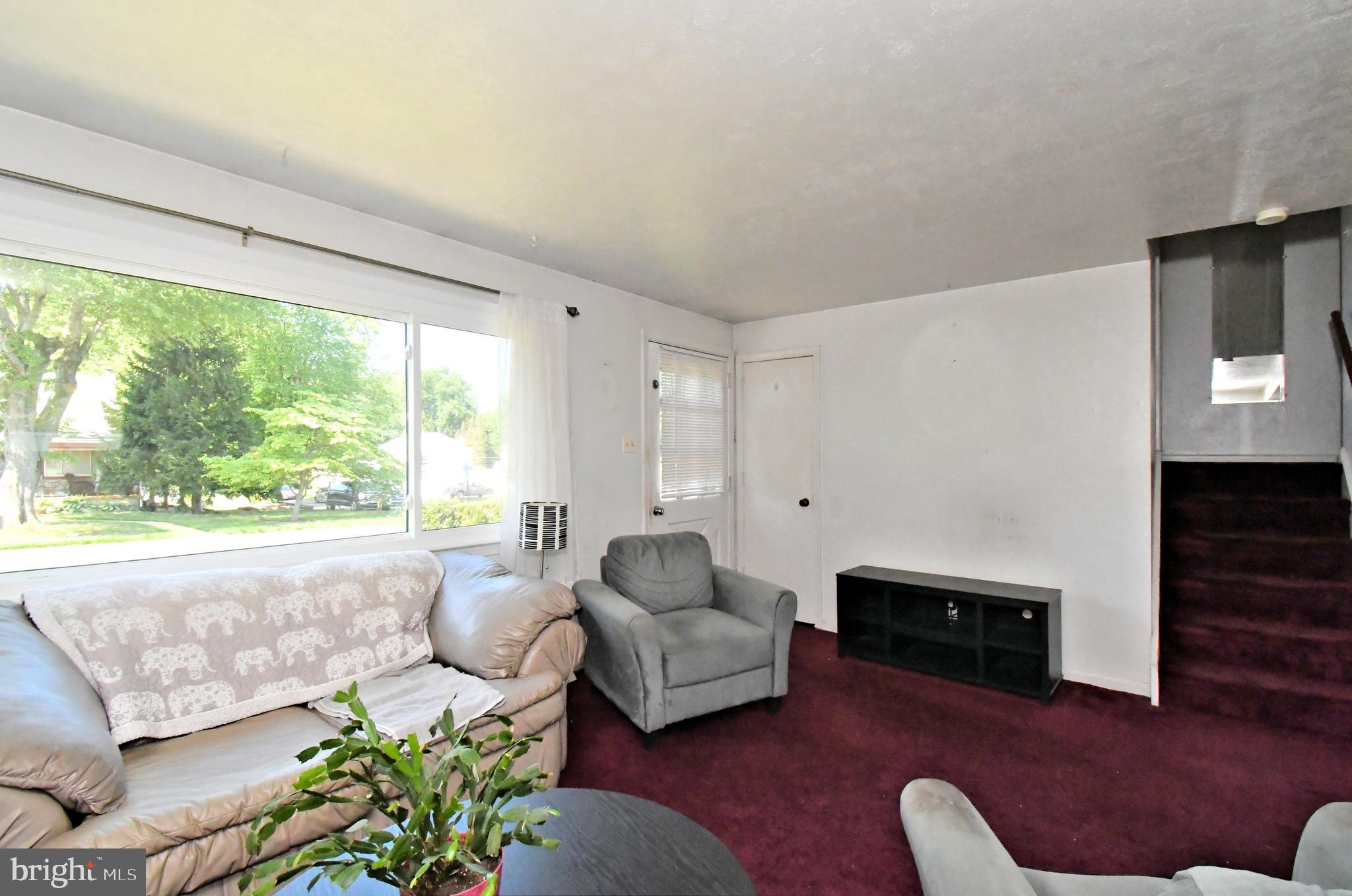 FEASTERVILLE HGTS - Residential