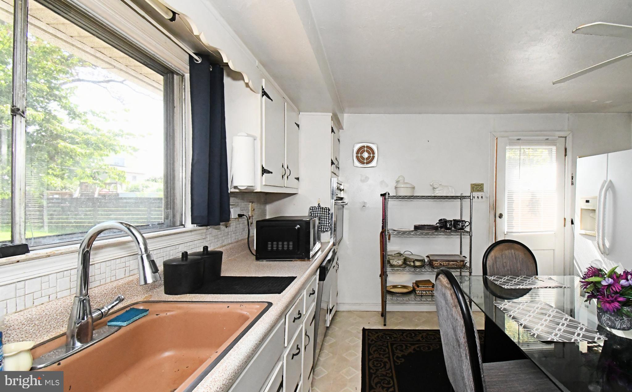 FEASTERVILLE HGTS - Residential