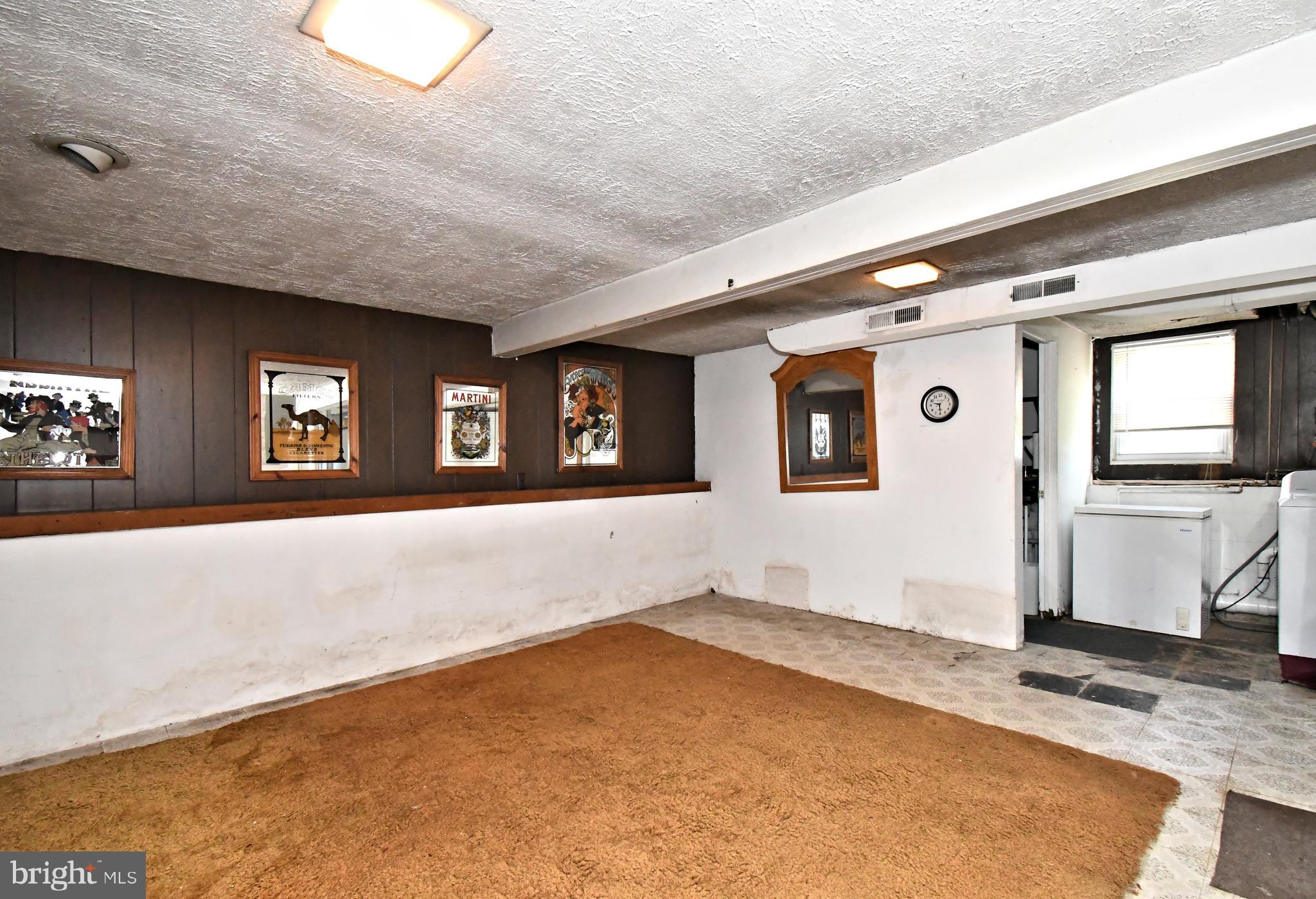 FEASTERVILLE HGTS - Residential