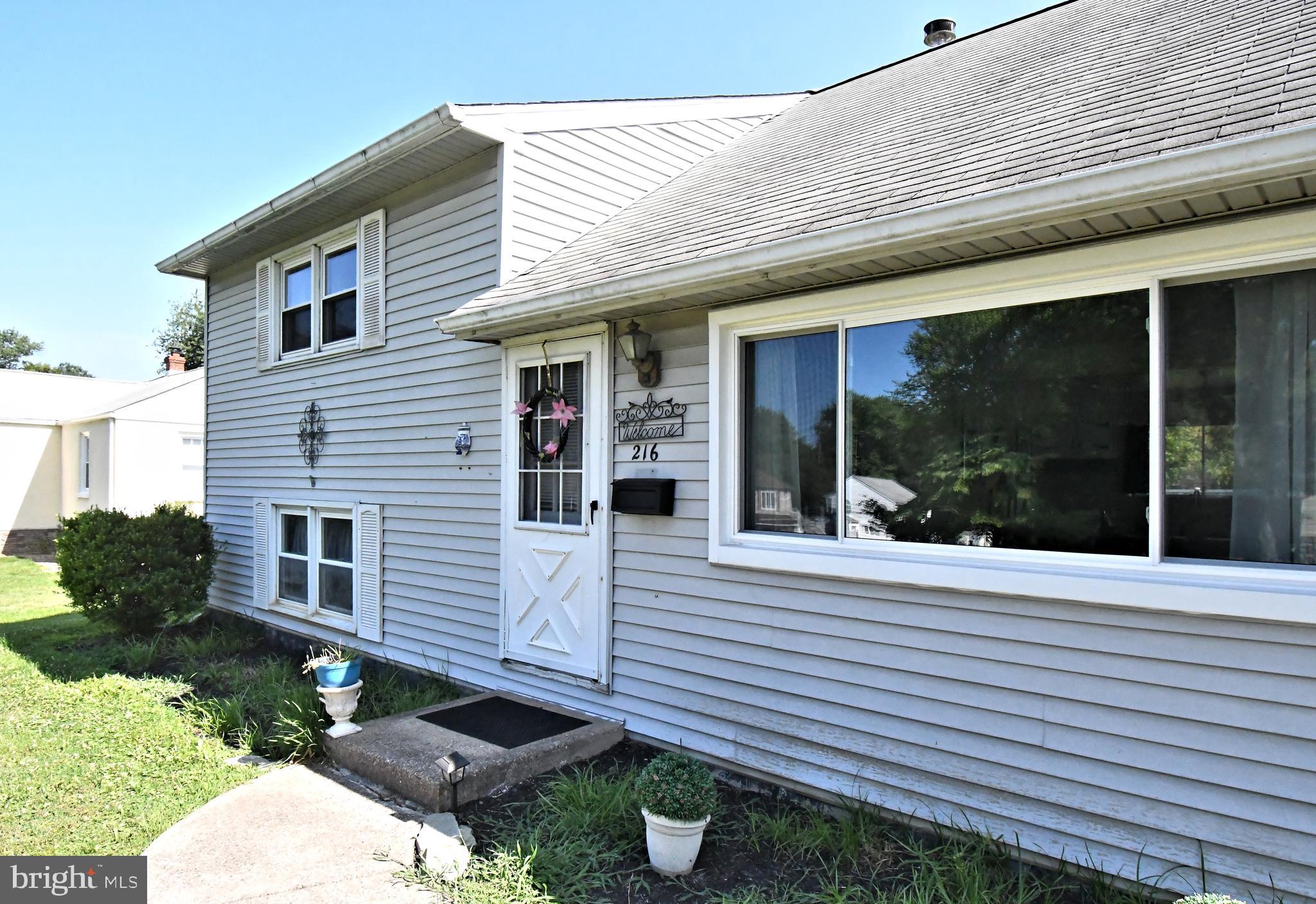 FEASTERVILLE HGTS - Residential