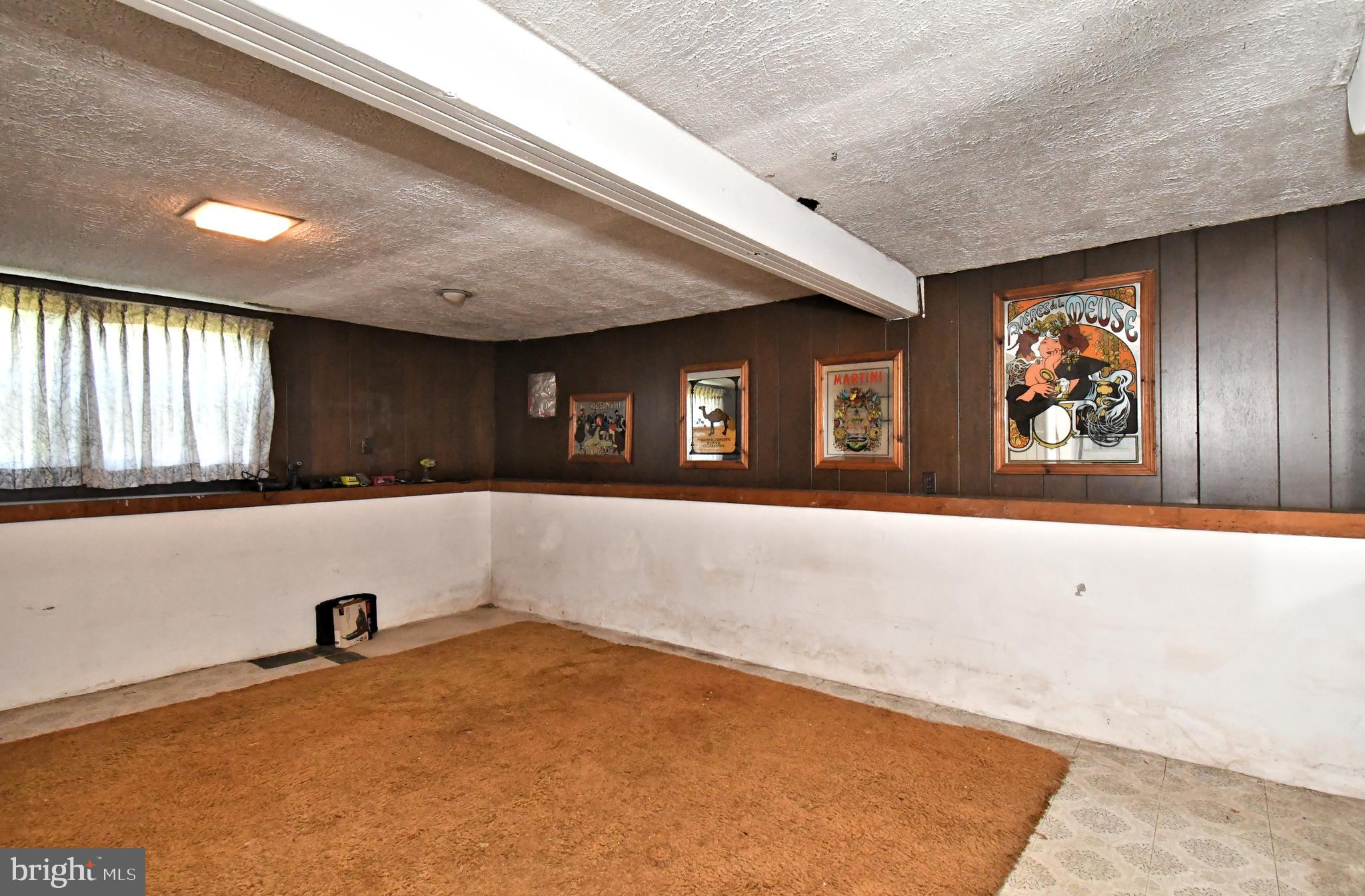FEASTERVILLE HGTS - Residential