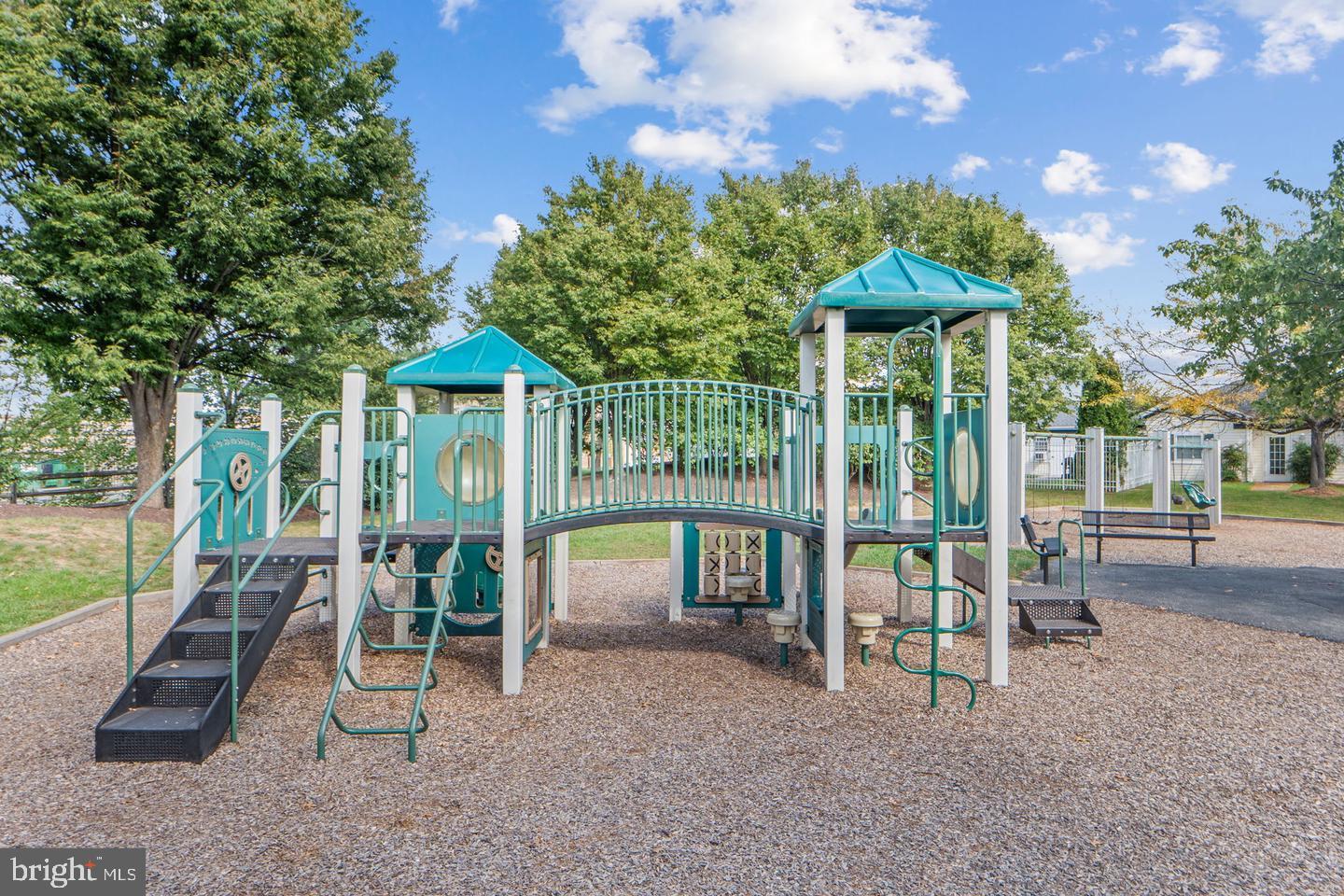 PINEY ORCHARD - Residential