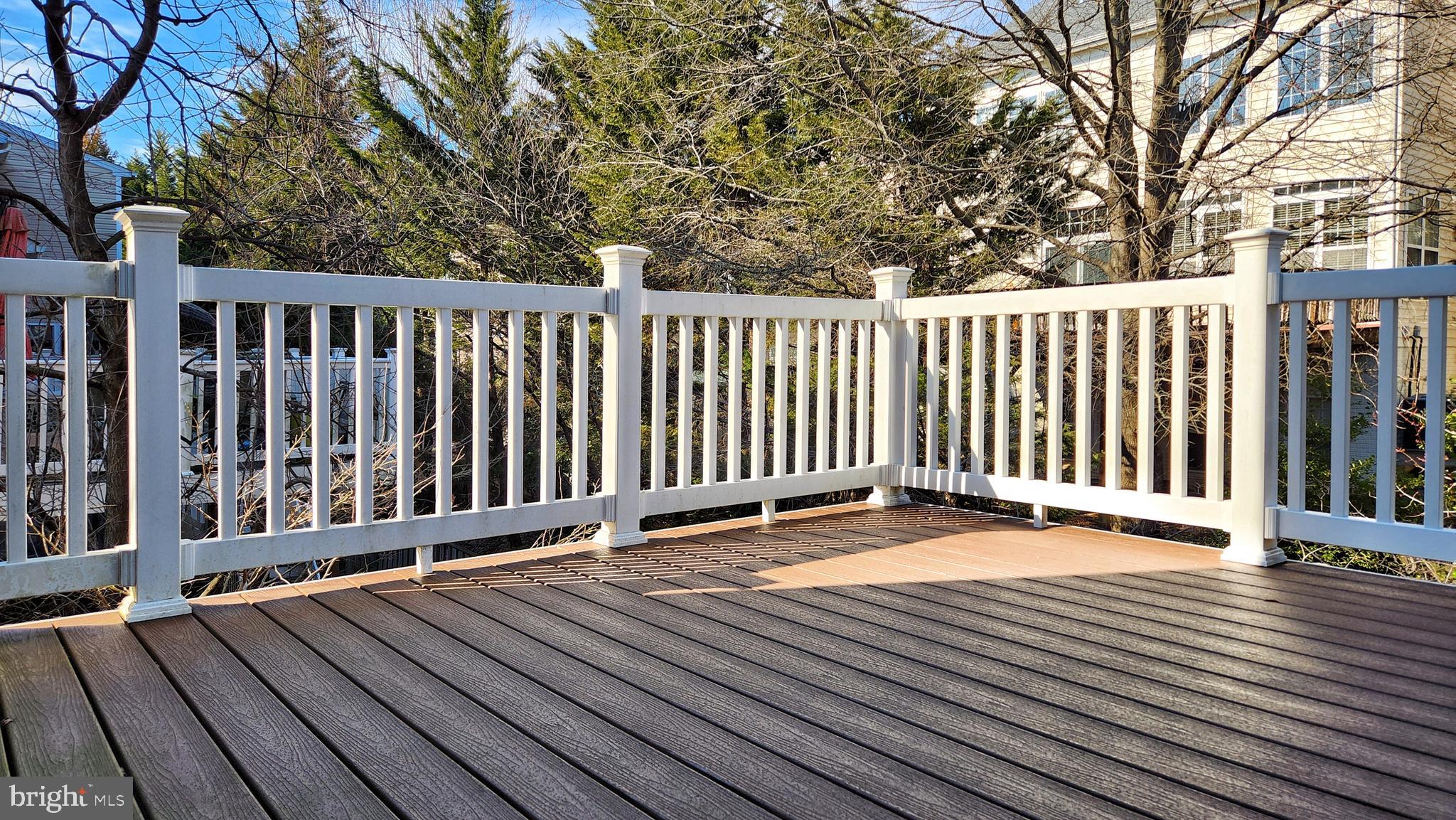 LAUREL RIDGE CROSSING - Residential Lease