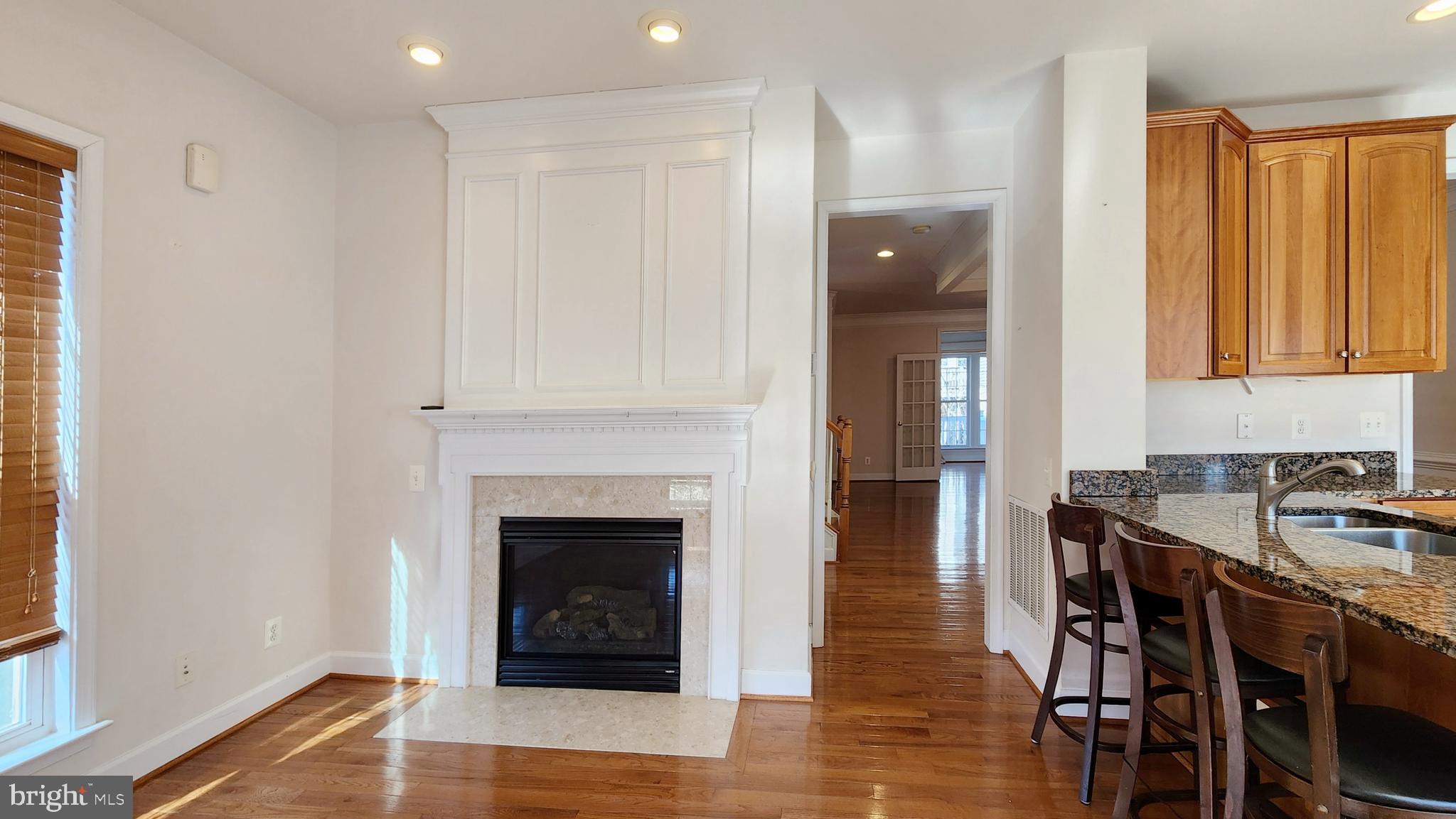 LAUREL RIDGE CROSSING - Residential Lease