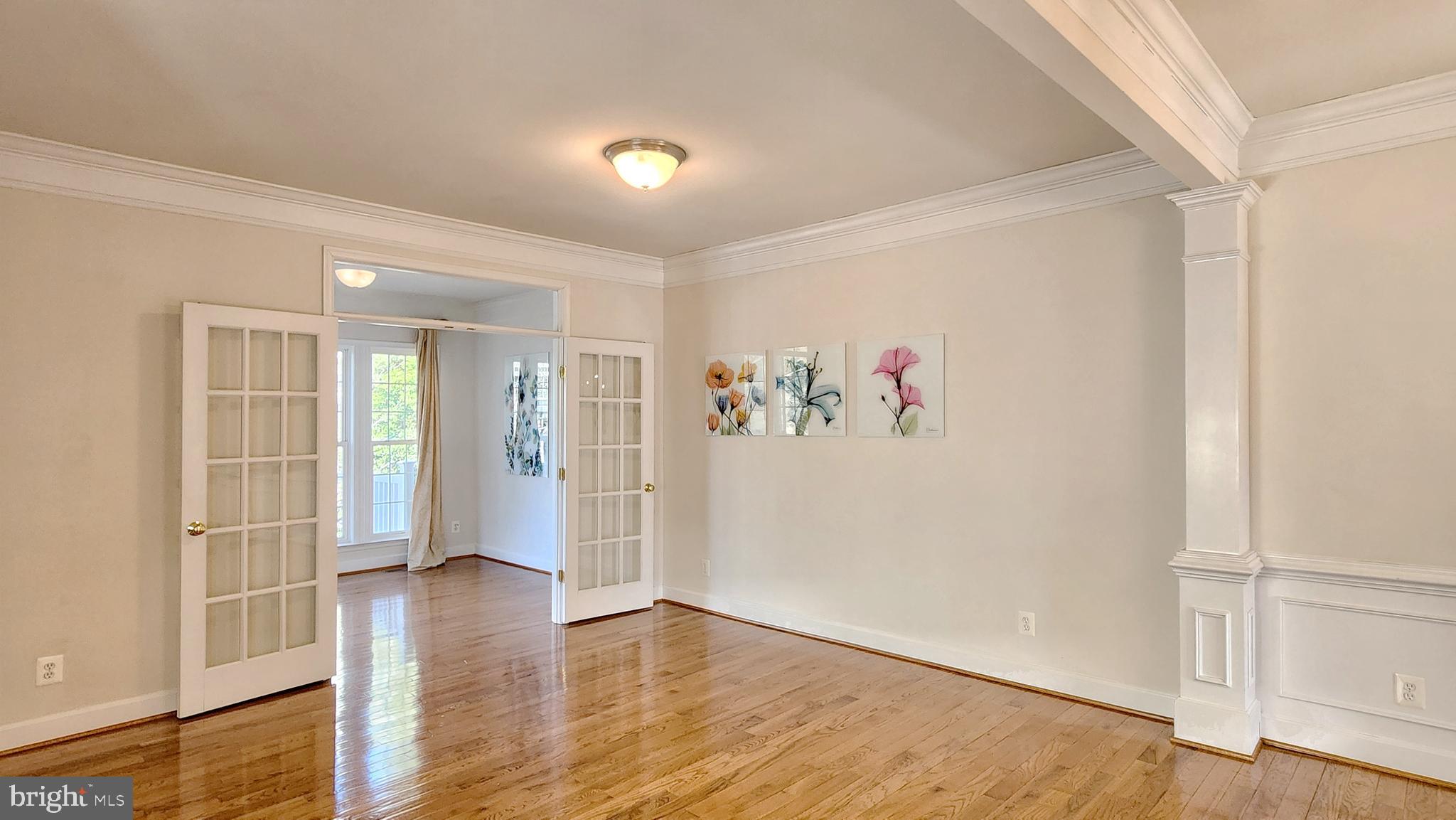 LAUREL RIDGE CROSSING - Residential Lease