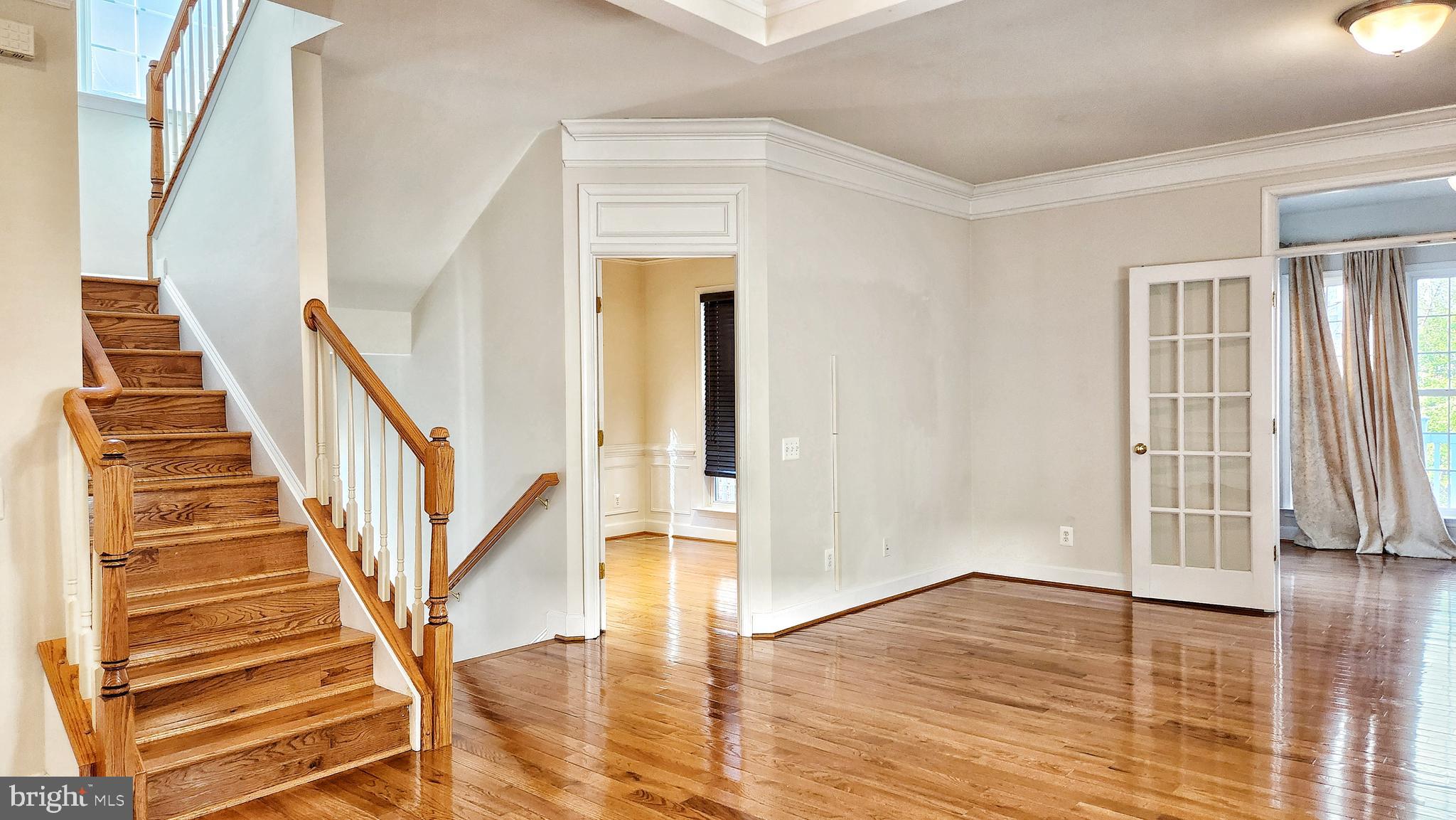 LAUREL RIDGE CROSSING - Residential Lease