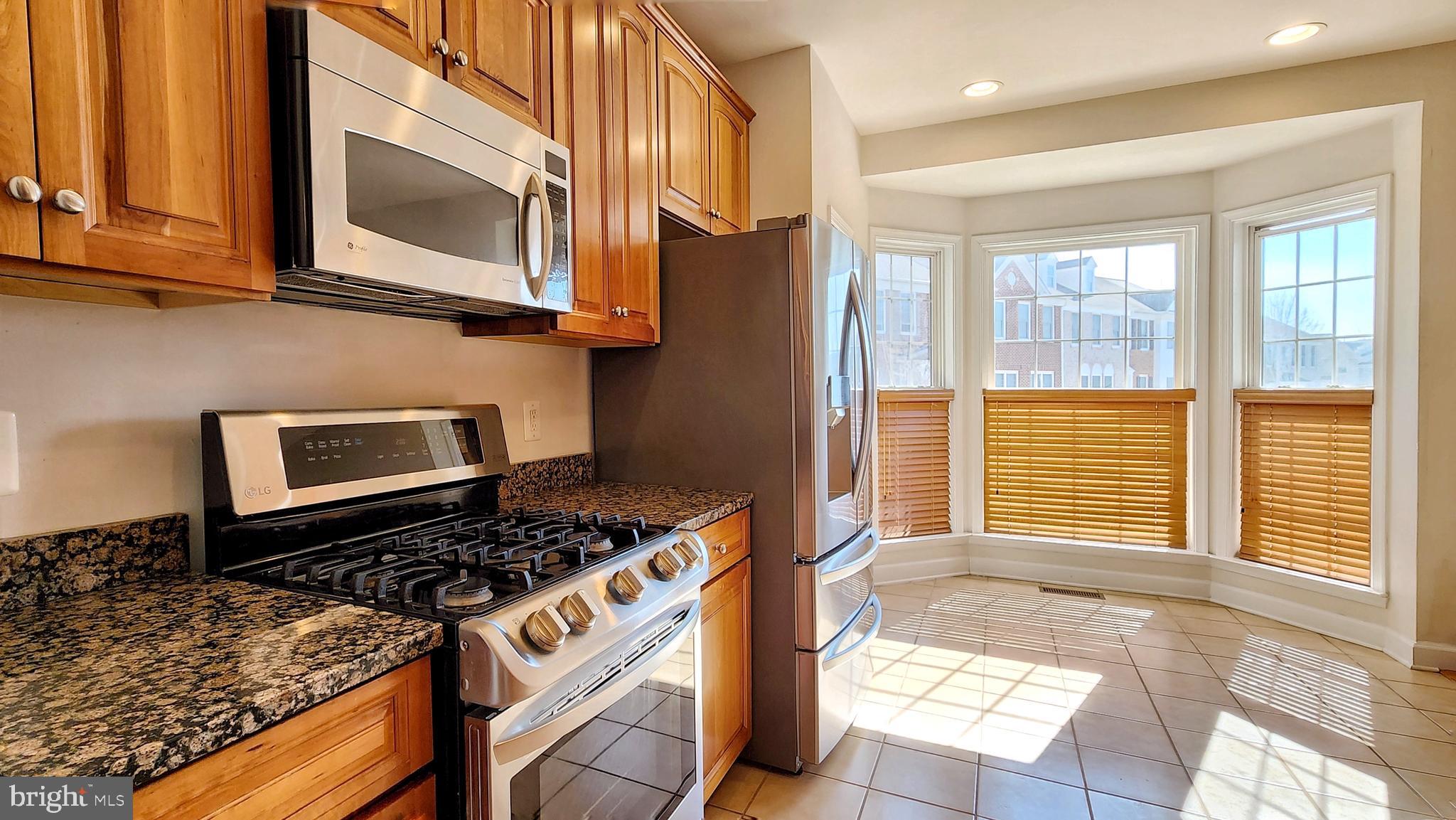 LAUREL RIDGE CROSSING - Residential Lease